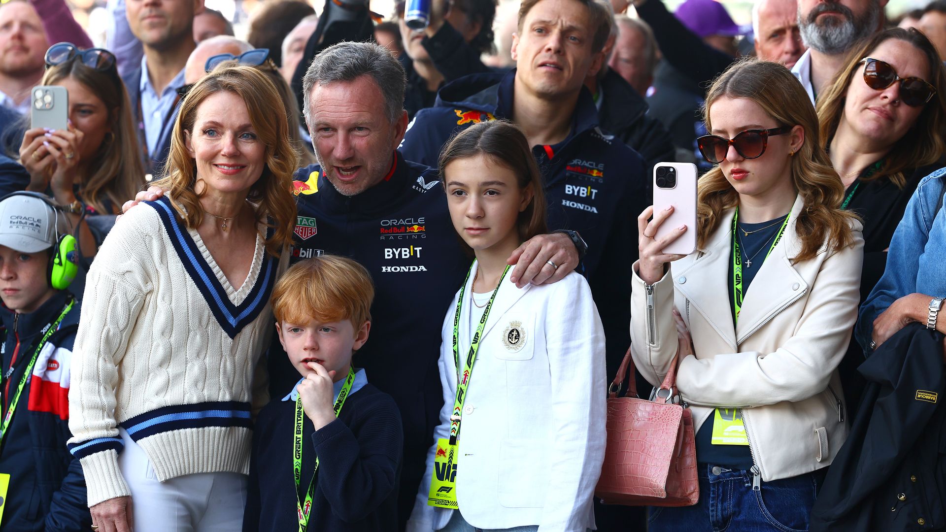 Geri Halliwell y Christian Horner con sus hijos, el retrato de una familia aparentemente unida pese al escándalo