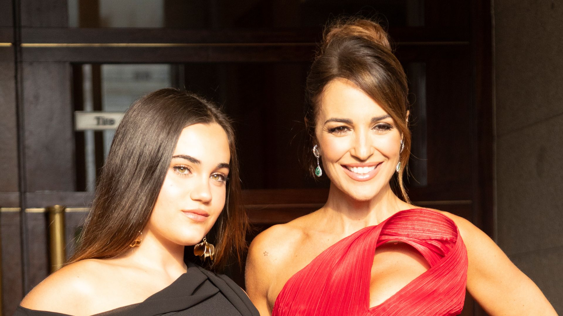 Paula Echevarría y su hija Daniella Bustamante, a su llegada a los Elle Style Awards 2025, celebrados en Madrid el 4 de junio de 2025