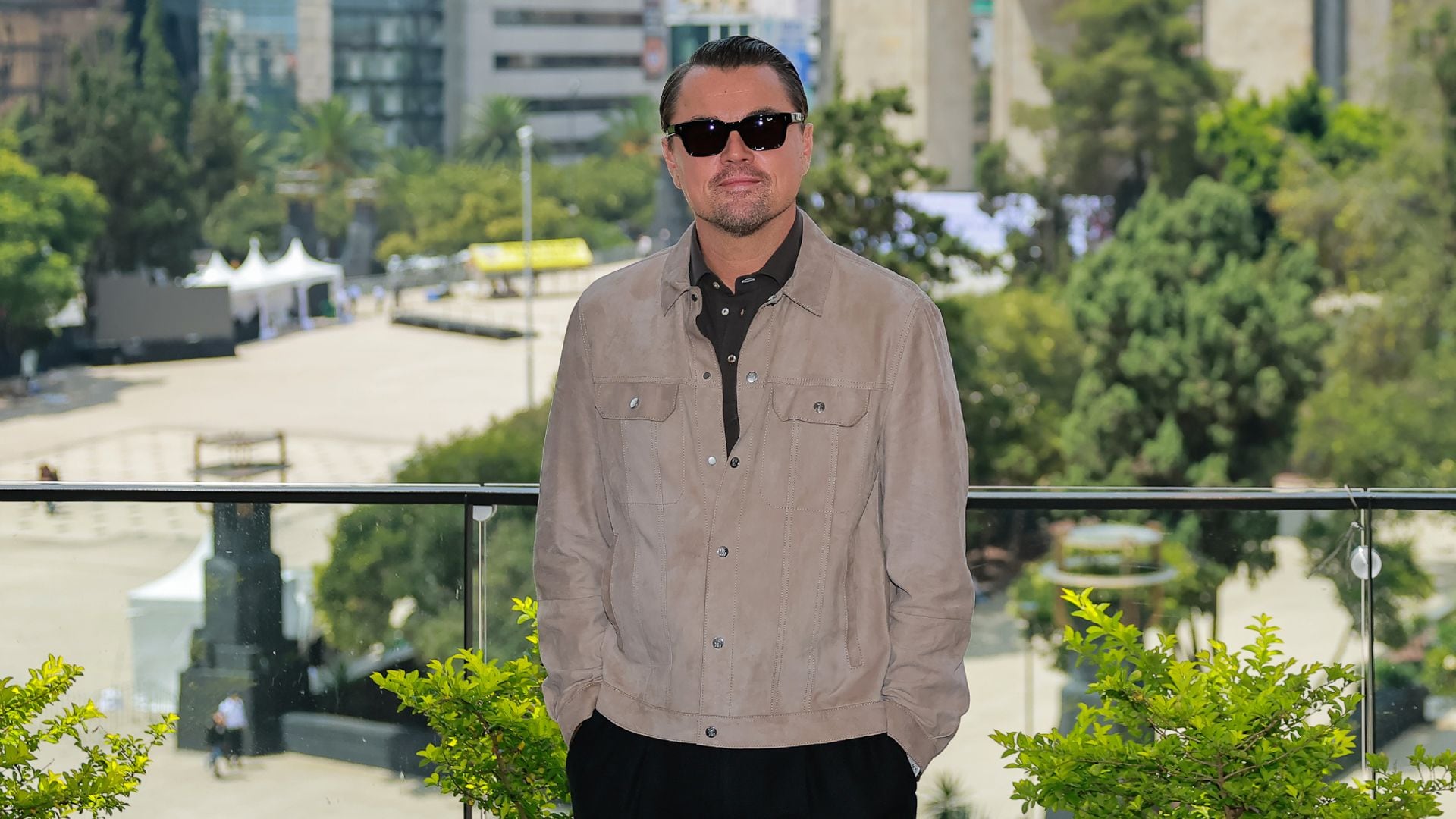  Leonardo DiCaprio en el photocall para la película 'One Battle After Another' en el Monumento a la Revolución en la Ciudad de México.