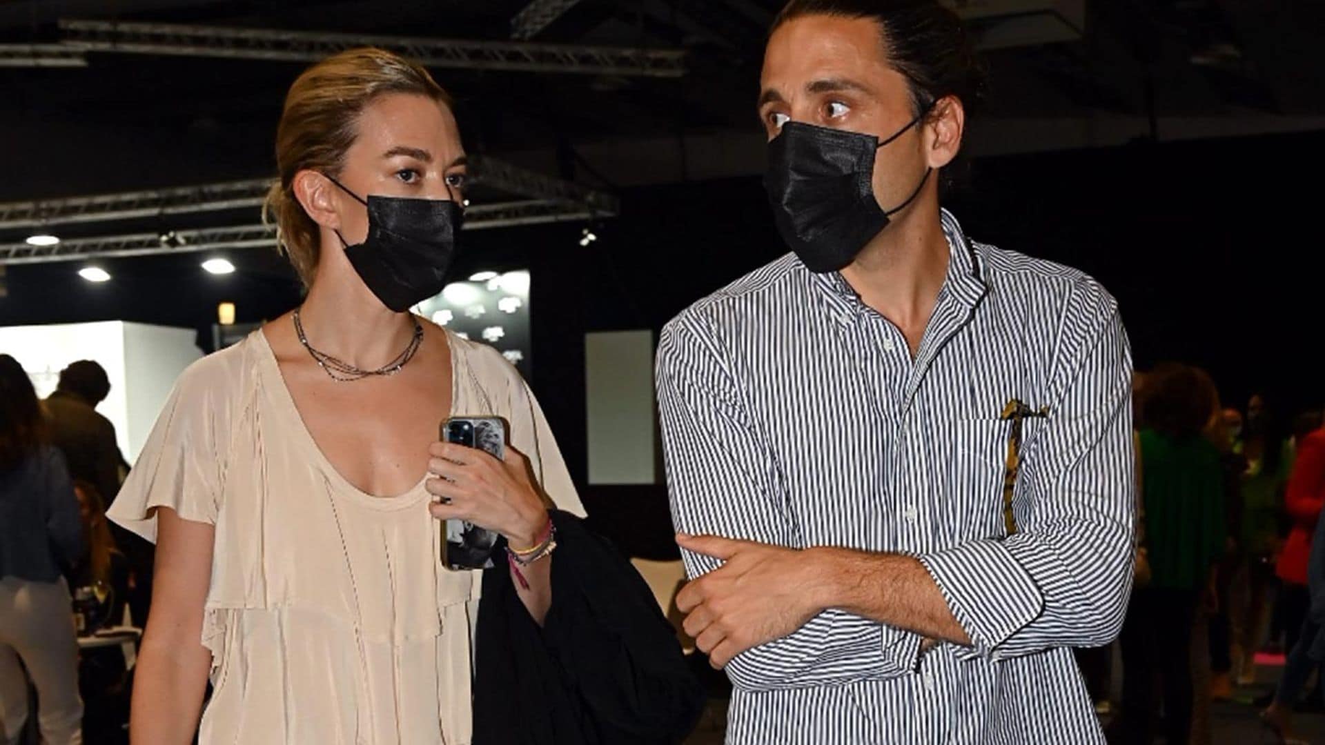 Marta Ortega, junto a su marido, no se pierde el regreso de su suegro Roberto Torretta a la cita con la moda
