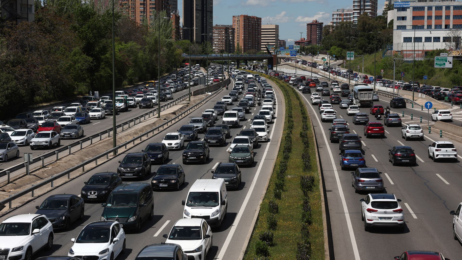 Coches en la M30 de Madrid