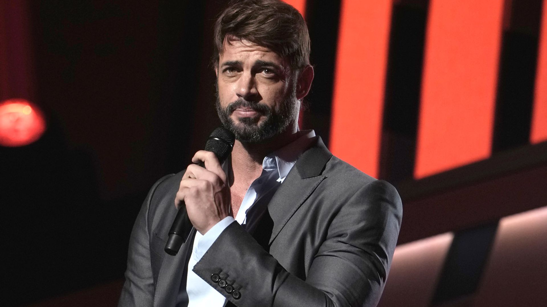 Las lágrimas de William Levy al recordar a una persona imprescindible en su vida