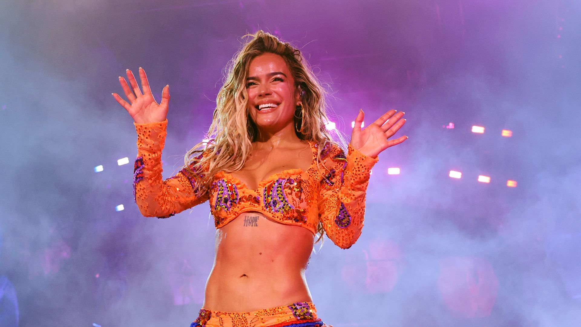 El entrenamiento de Karol G, según los expertos: "Tiene una base sólida de fuerza, tanto en tren superior como inferior"