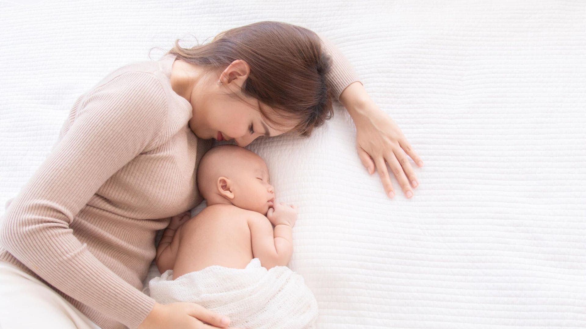 ¡Sí, existe! Encuentran la fórmula infalible para dormir a un bebé