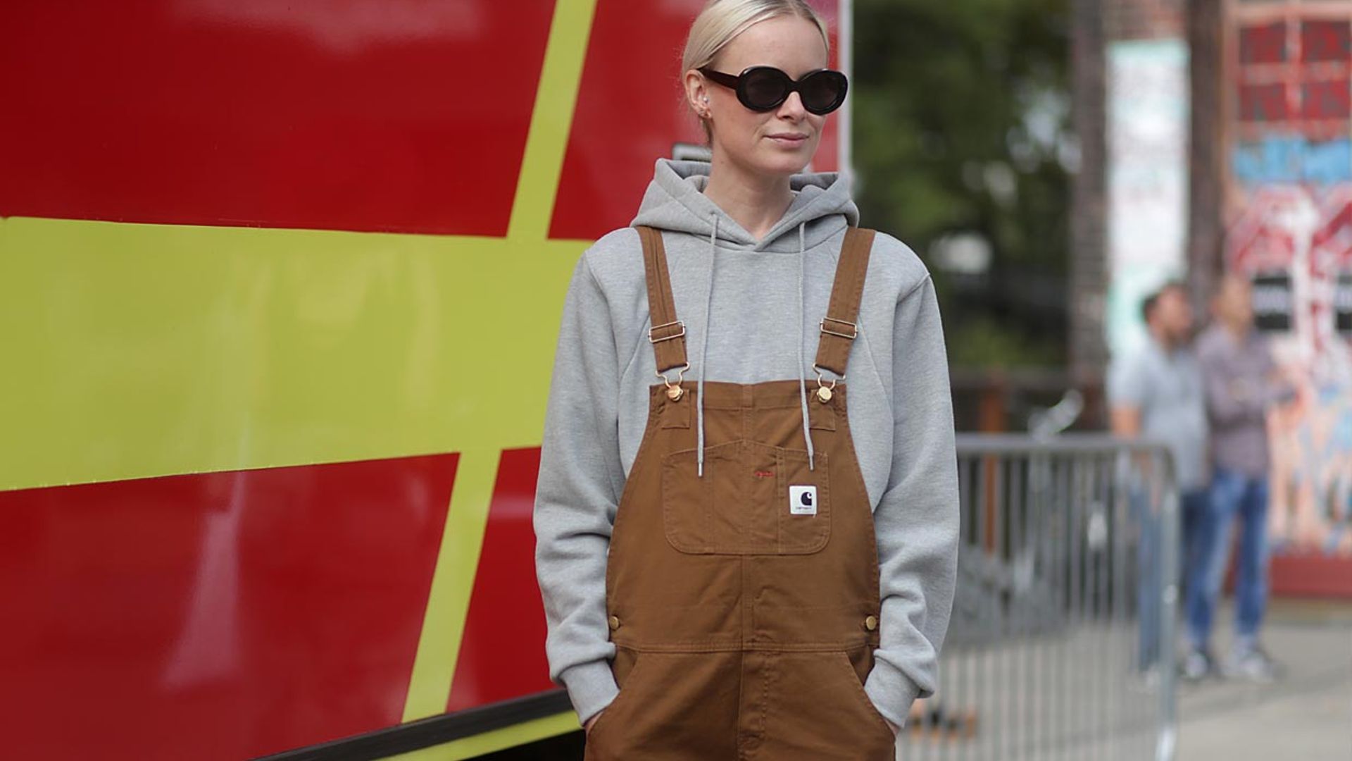 Los looks 'skater', la tendencia que triunfa en 2022