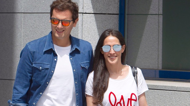 albert rivera and malu leave the mostoles hospital