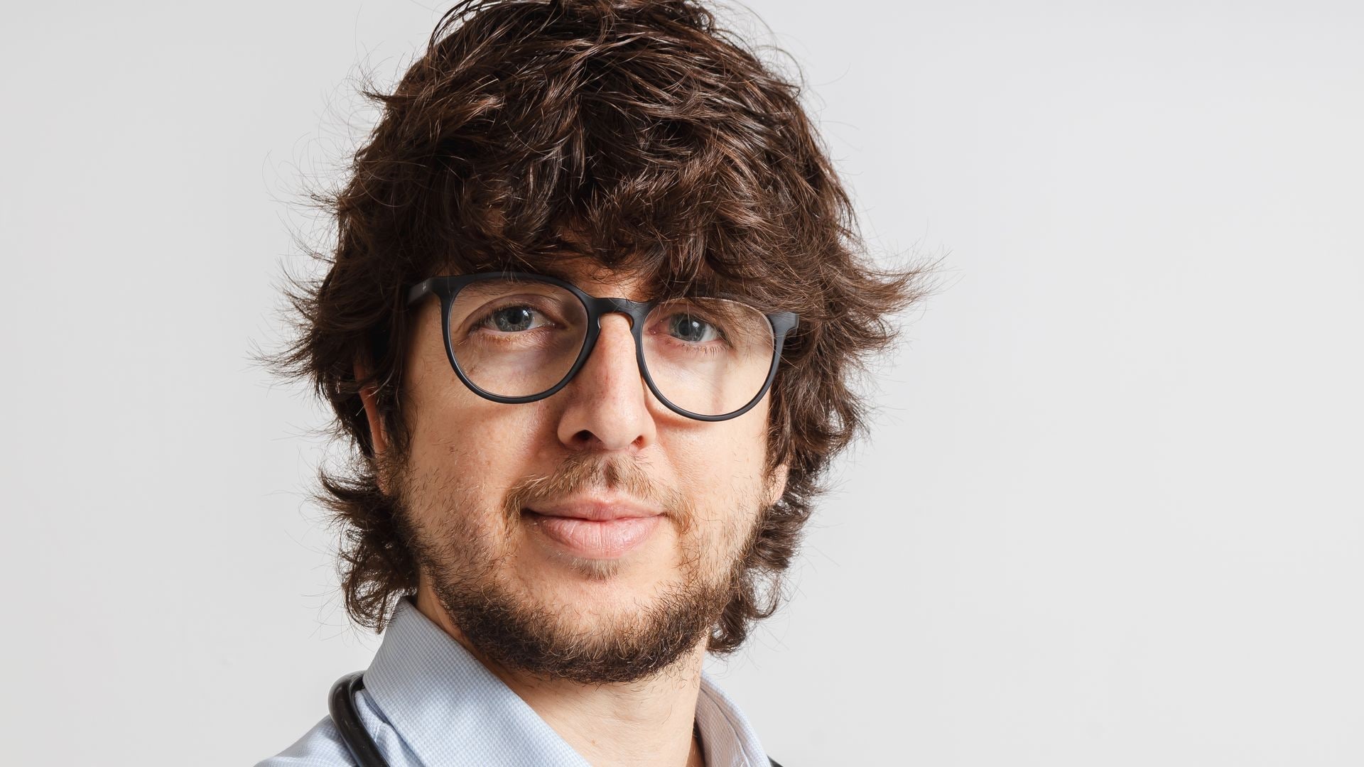Doctor Enrique Esteve, especialista en Medicina Interna y autor del libro 'Querida inflamación, vamos a llevarnos bien'