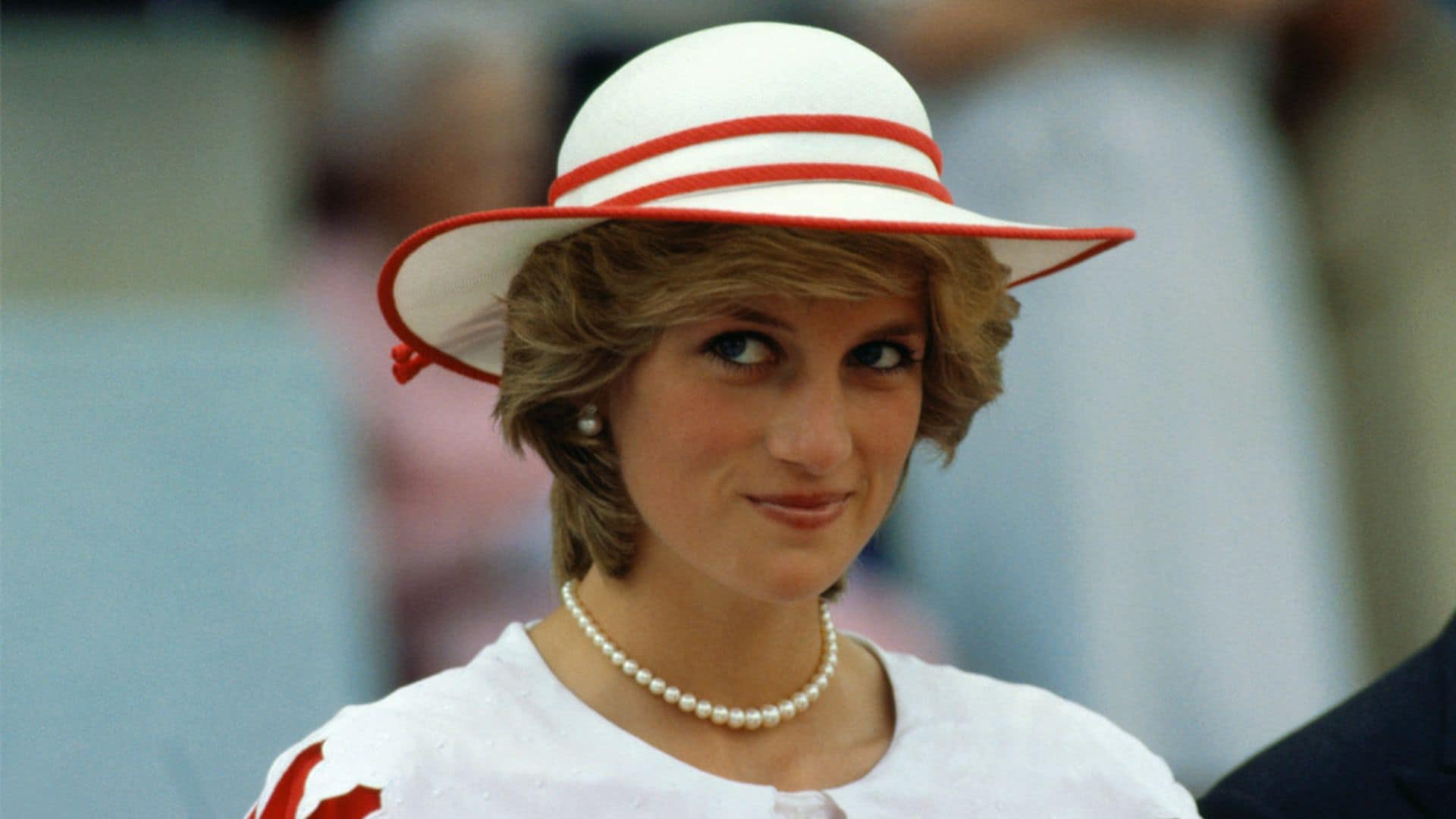 La historia del aceite esencial por el que Lady Di no usaba perfume en las grandes citas