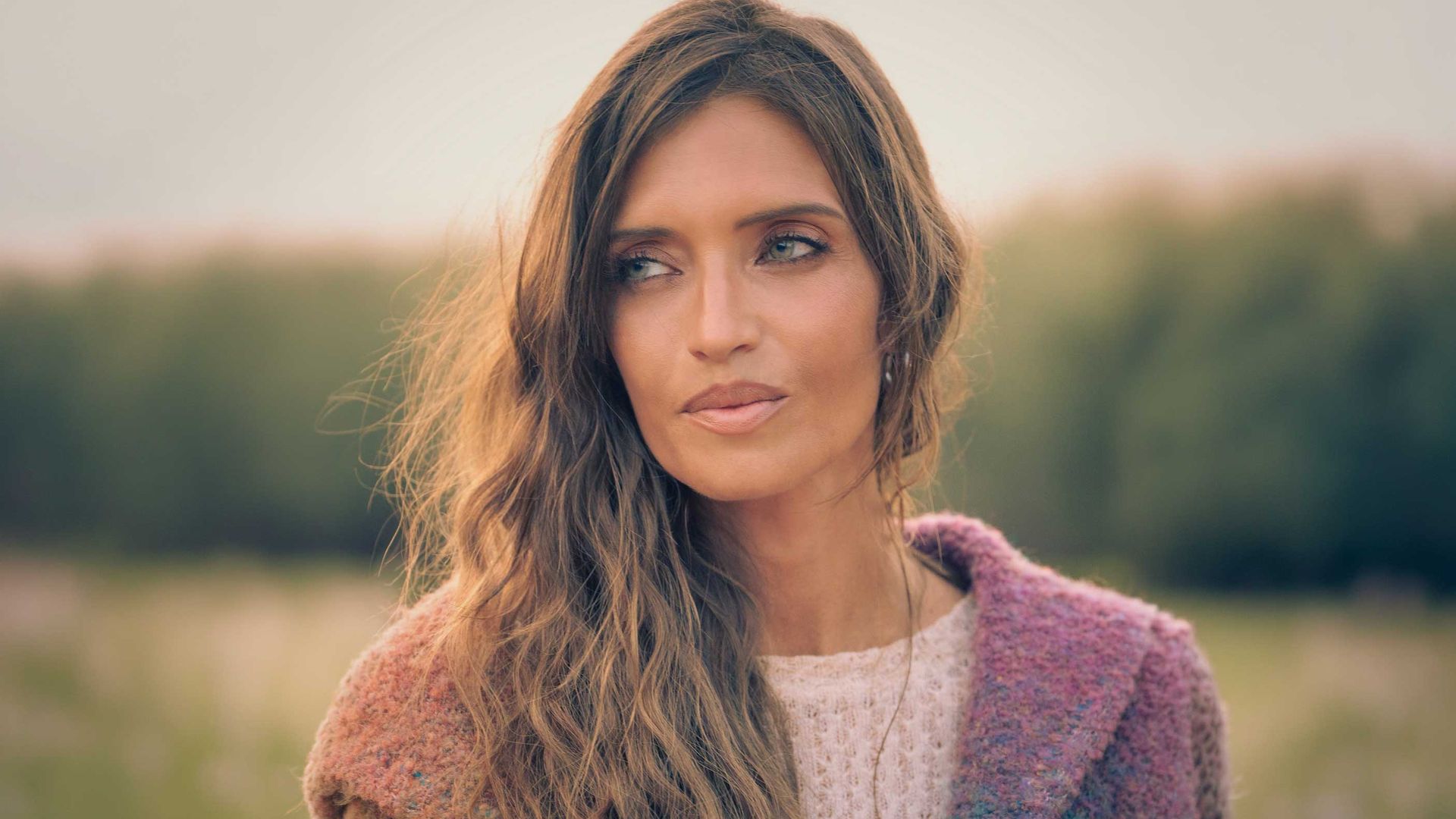Sara Carbonero con la mirada perdida