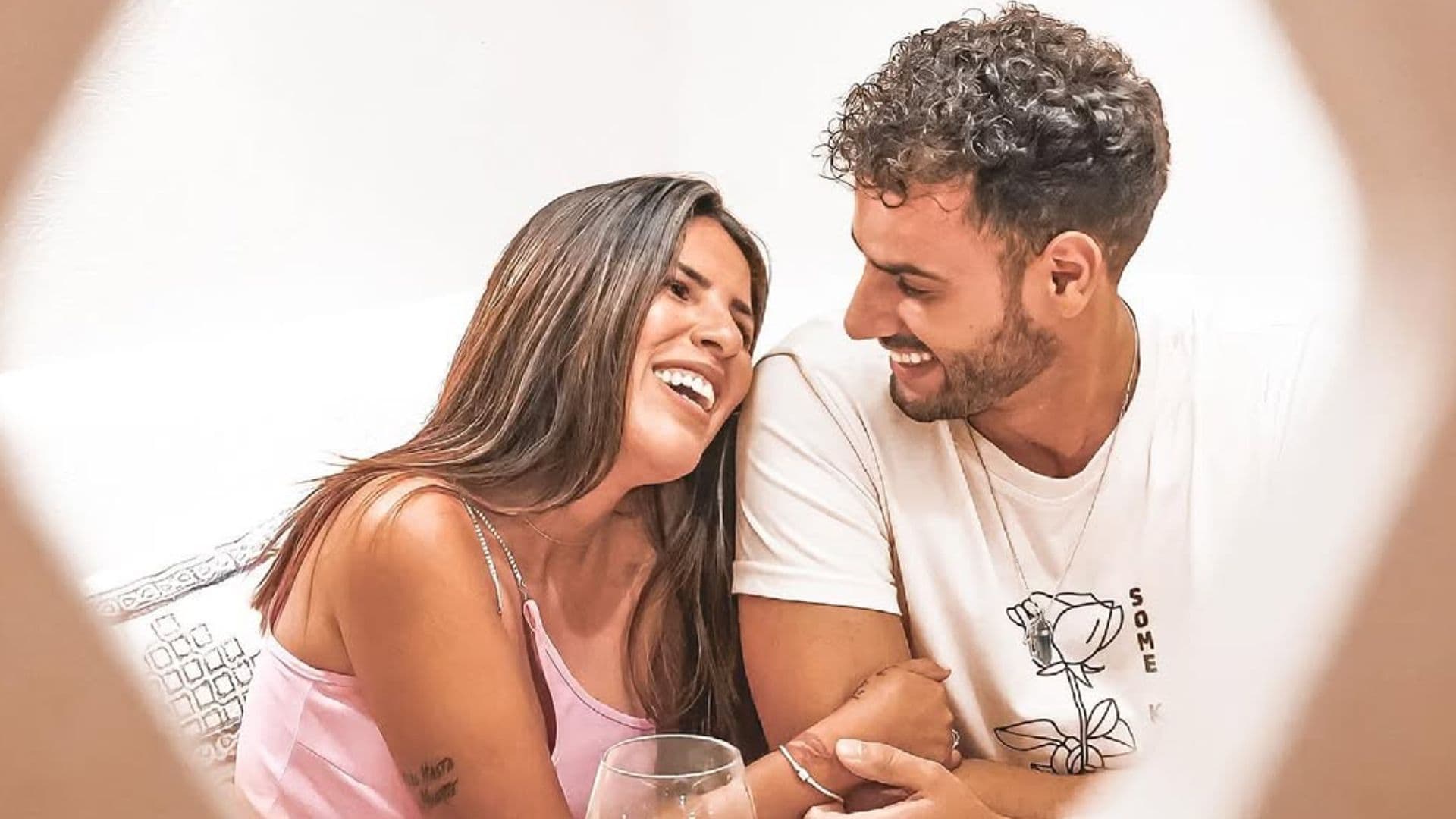 Isa Pantoja da la bienvenida a su segundo hijo: "Acabas de llegar y ya te queremos con locura"