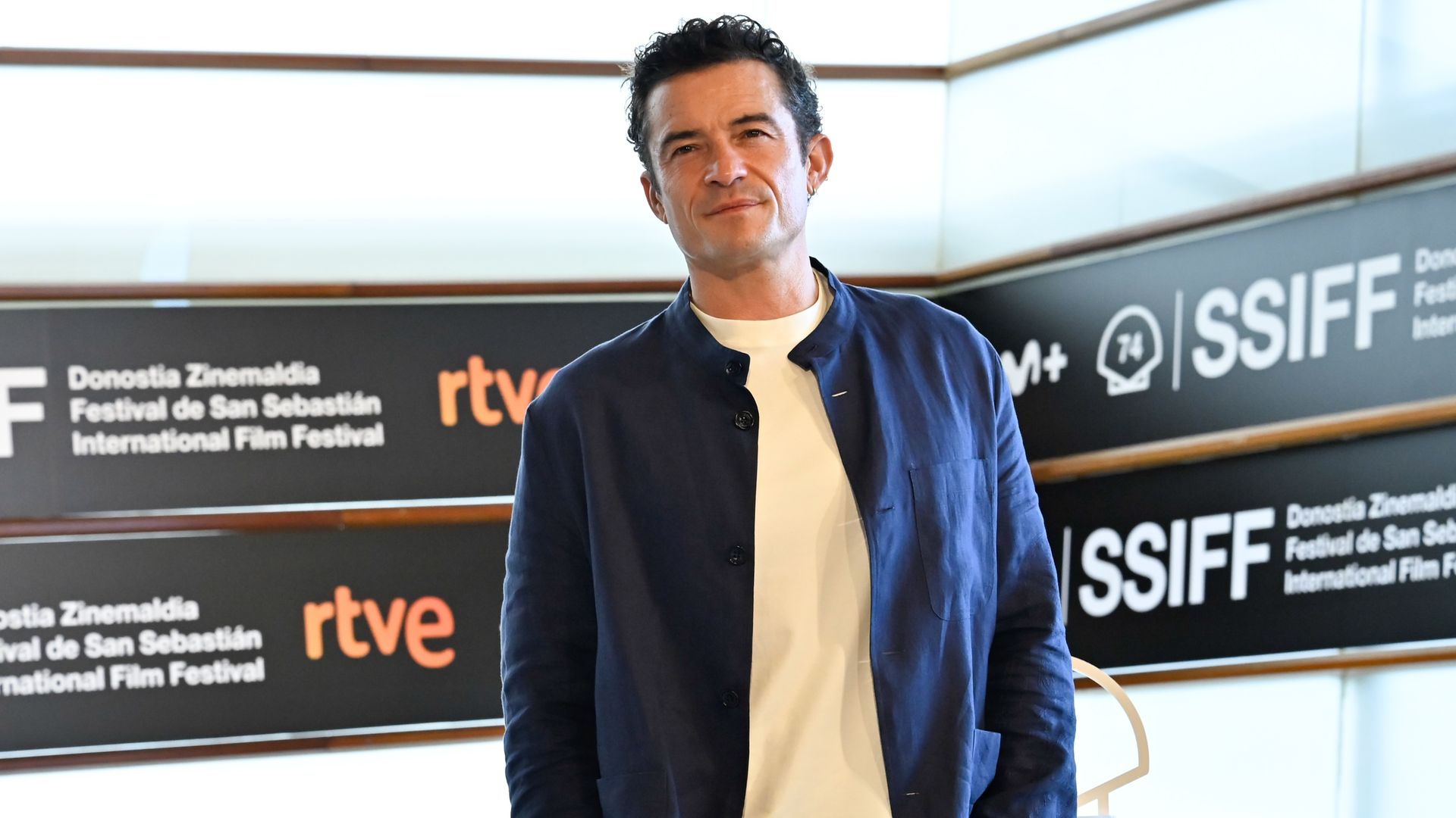 El actor Orlando Bloom durante la presentación de la película 'Bucking Fastards' en el Festival de Cine de San Sebastián en septiembre de 2026.