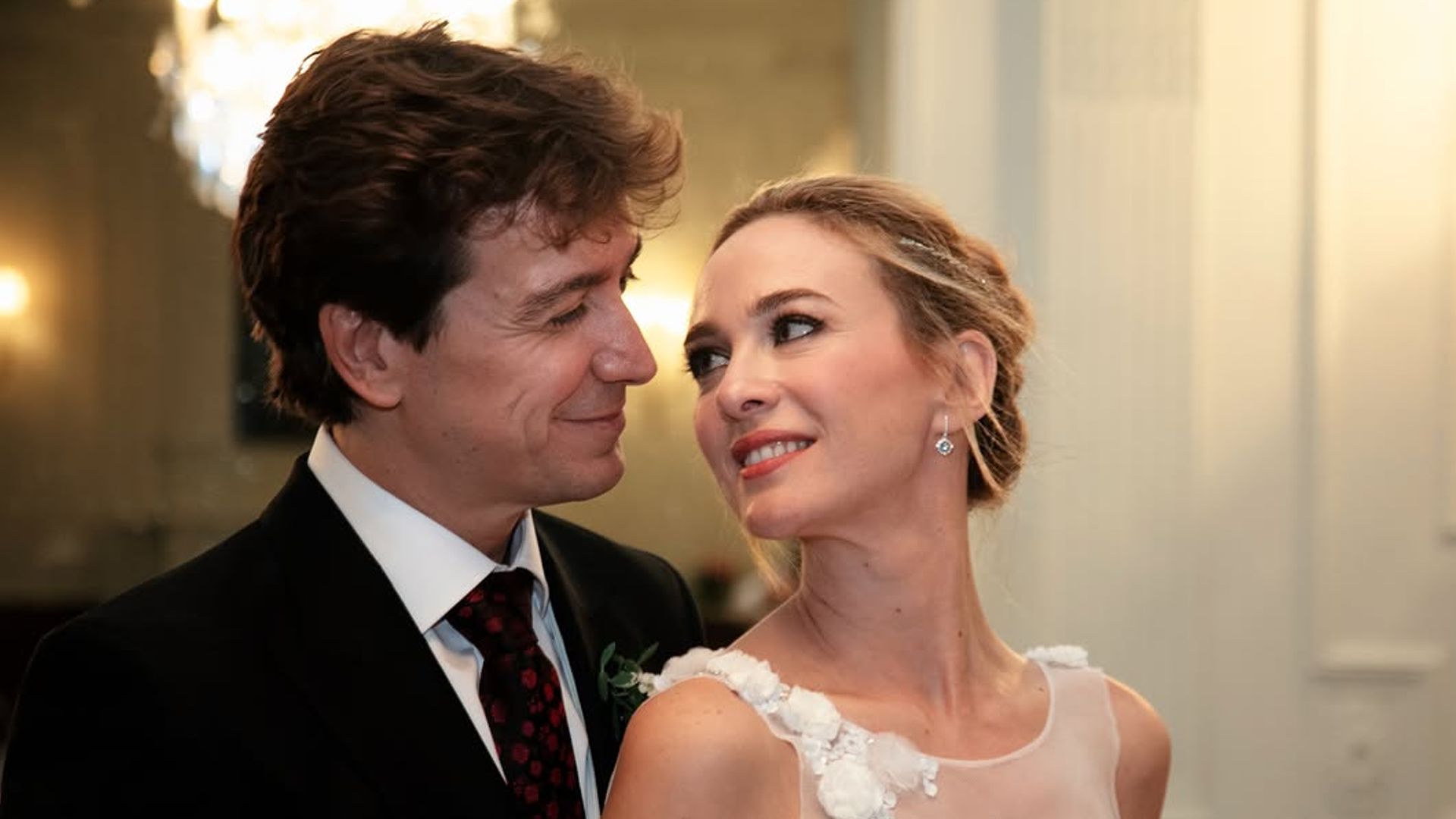 Celebran con estas fotografías sus bodas de alumino