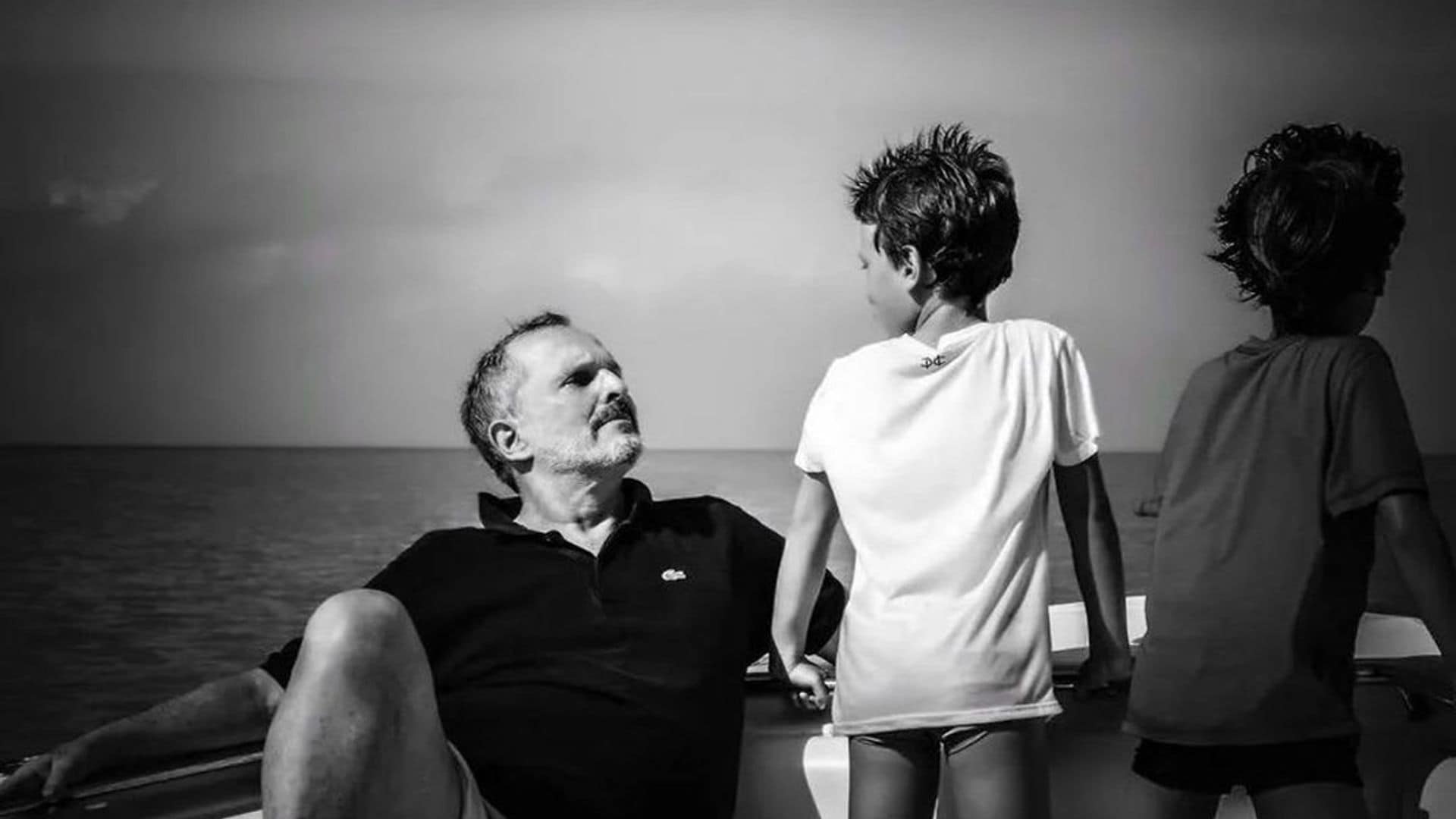 Miguel Bosé descarta vivir en España por ahora: 'Mis hijos se han adaptado a México y son los que mandan'