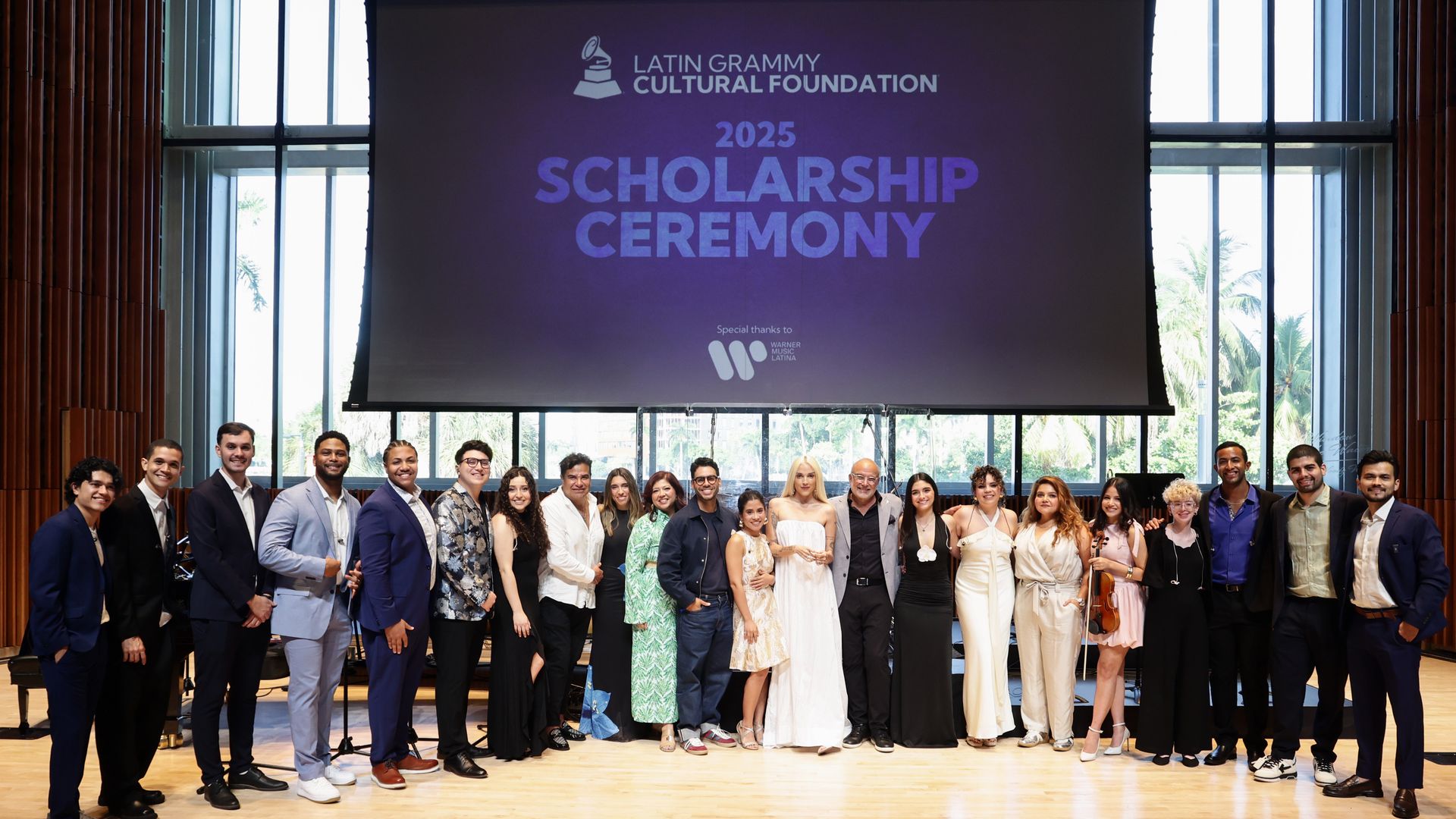 La Fundación ha otorgado más de $1,3 millones de dólares en un total de 49 becas a estudiantes de música de todo el mundo