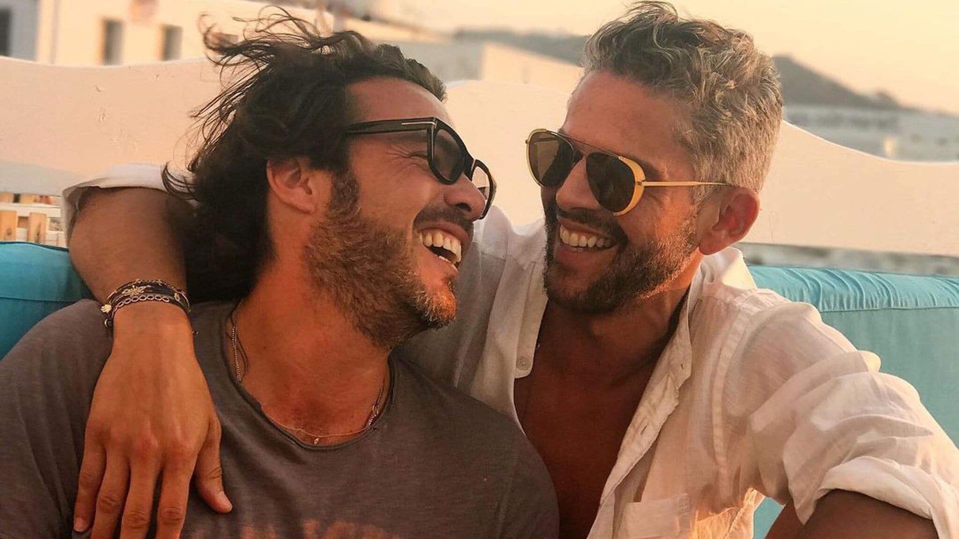 Rodner Figueroa y su pareja celebran un año más de amor