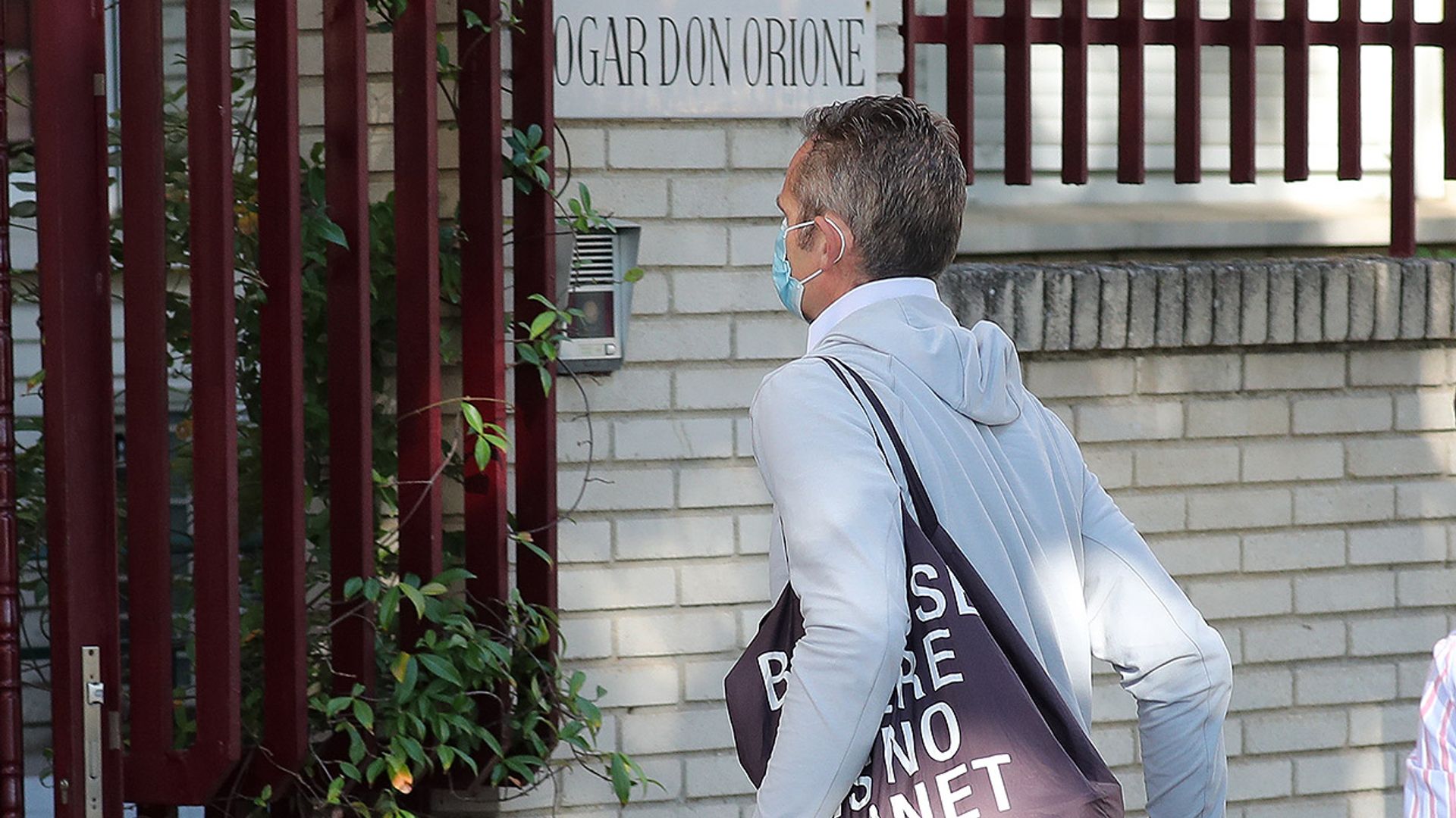 Iñaki Urdangarin vuelve al trabajo en el centro Don Orione después del brote de coronavirus