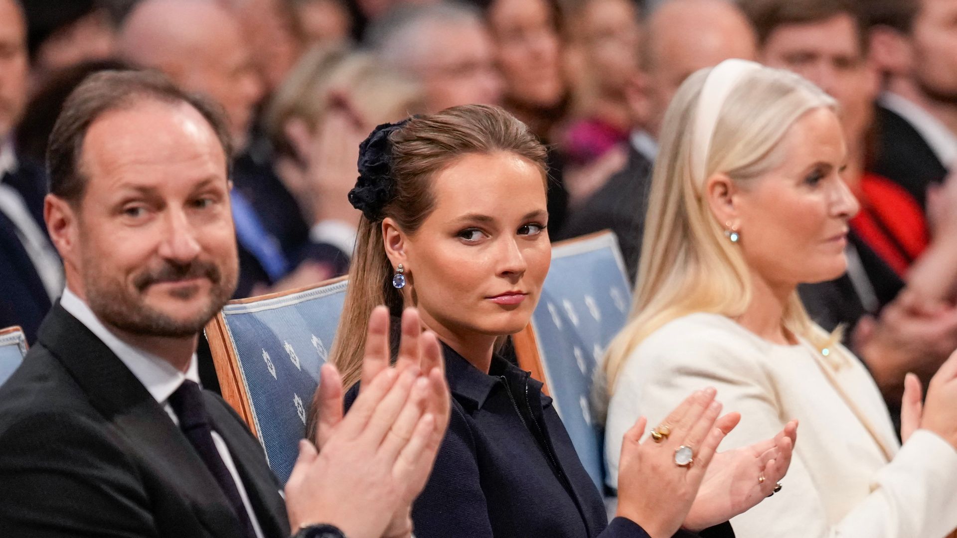 La princesa Ingrid de Noruega se ausenta del gran día de su madre, la princesa Mette-Marit: así responderá la futura reina del país
