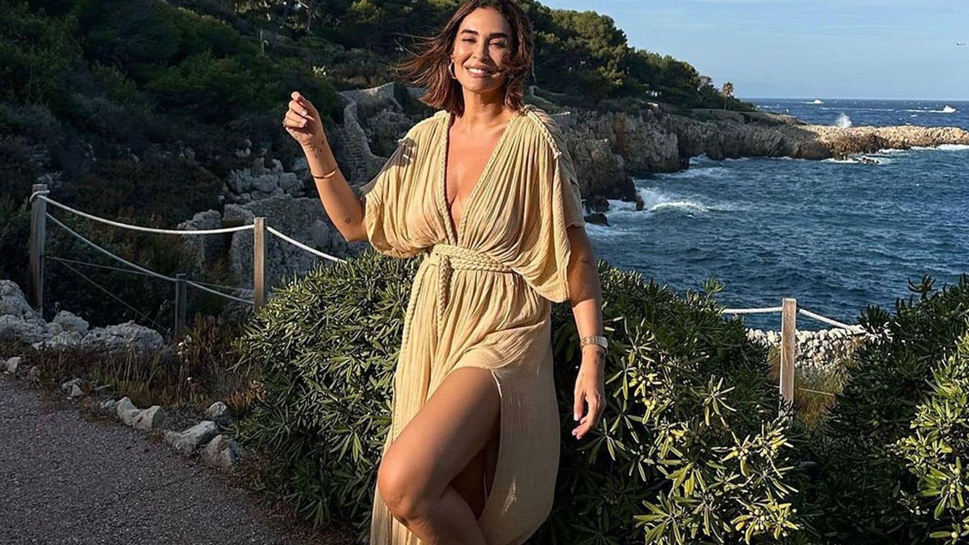 Los vestidos de verano que comparten Vicky Martín Berrocal y su hija, Alba Díaz