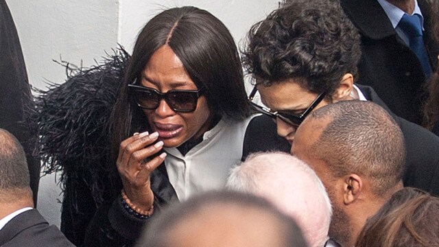 naomi campbell en el entierro de azzedine alaia celebrado en tunez