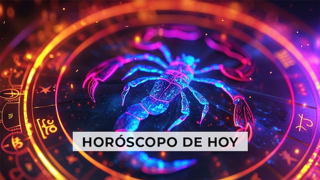 Signo del zodíaco Escorpio frente a la rueda del horóscopo. Calendario astrológico. Horóscopo esotérico y concepto de adivinación.