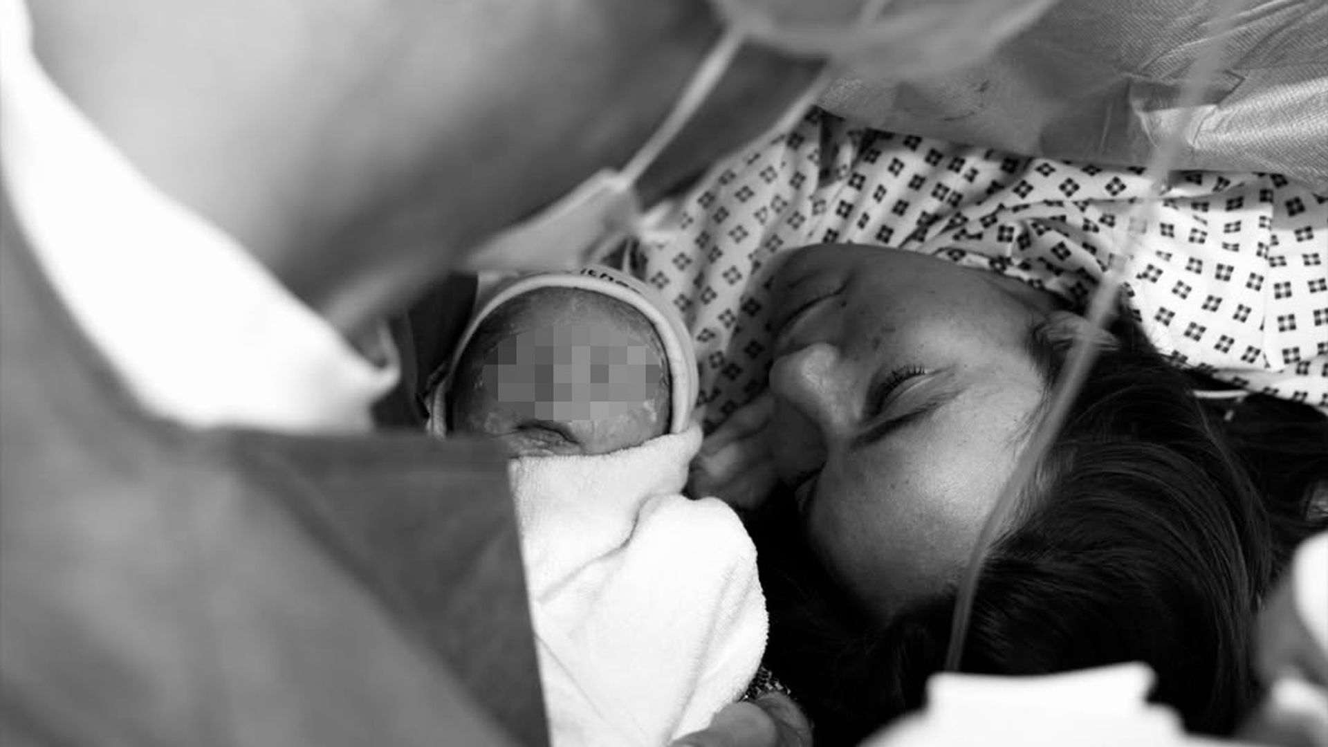 La preciosa fotografía que han elegido para compartir la espectacular noticia