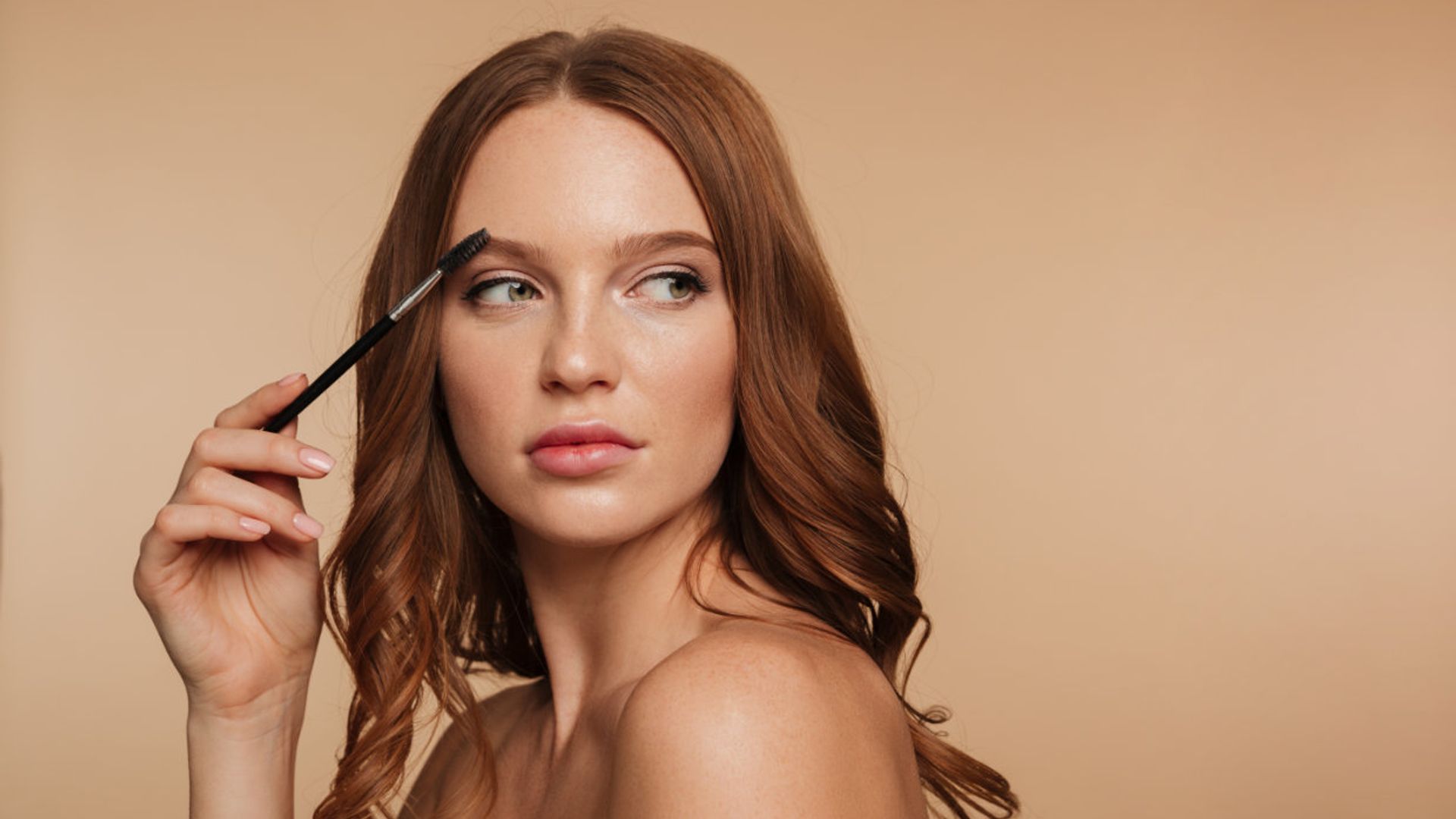 Cejas y pestañas: cómo cuidarlas para verte más joven