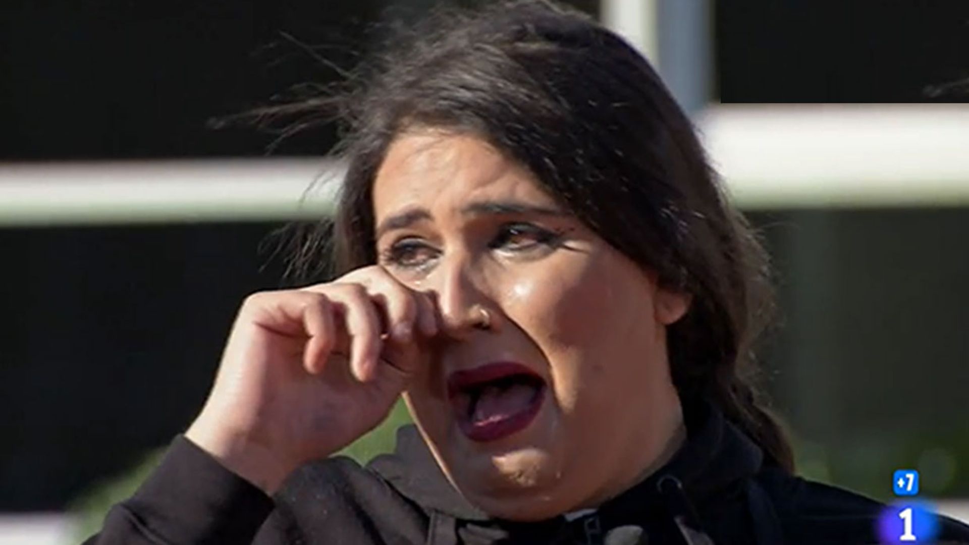 Saray, entre lágrimas, pide perdón a 'MasterChef '