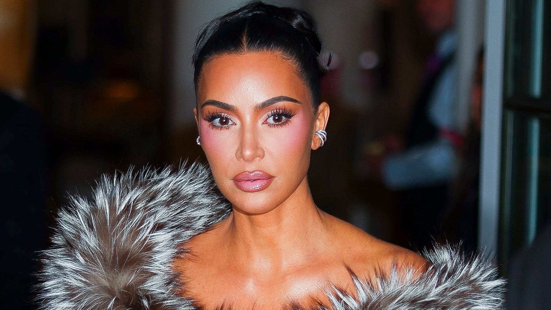 Kim Kardashian vuelve a casarse, pero no es lo que te imaginas: las fotos que han dejado a todos confundidos