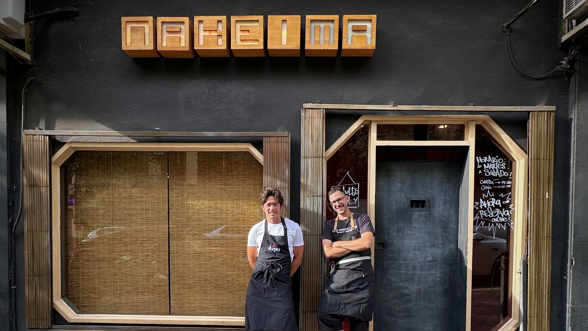 Los chefs Yong Wu Nagahira de Ikigai y Gonzalo García de Nakeima 