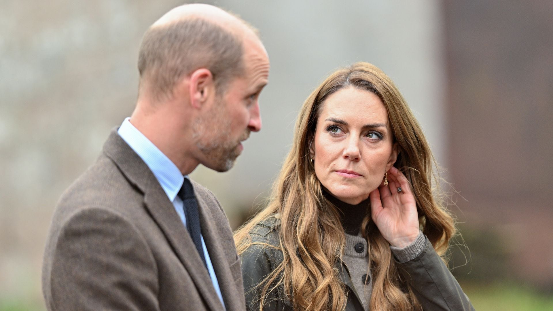 El príncipe William y la princesa Kate en Cookstown, Irlanda del Norte.