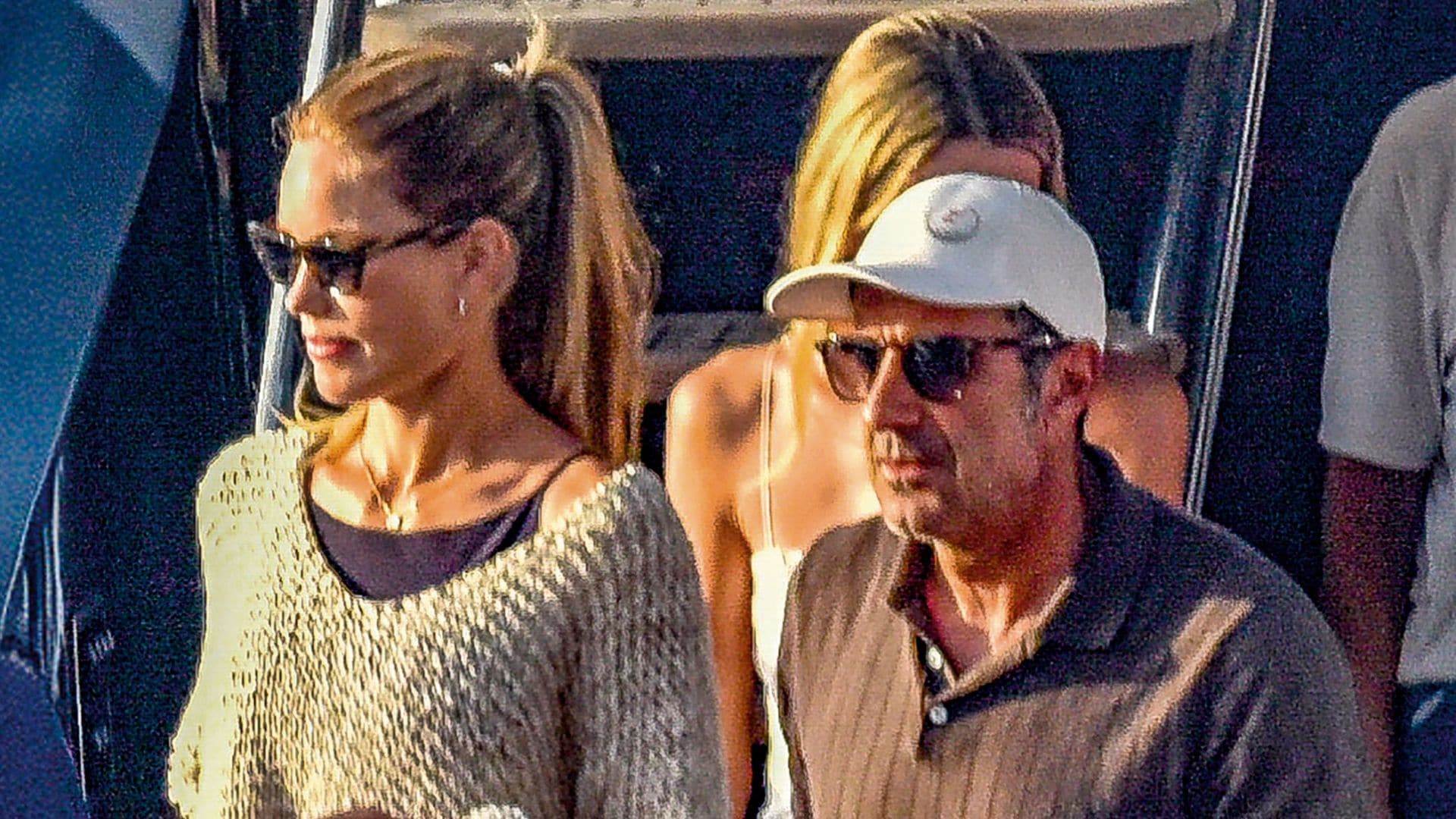FOTOGRAFÍAS EXCLUSIVAS. Helene Svedin y Luis Figo reúnen a sus hijas y a sus ‘yernos’, Beltrán Lozano y Luis Osorio, en sus vacaciones más familiares