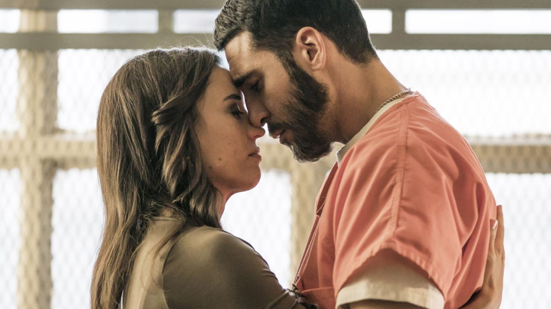La emoción de Miguel Ángel Silvestre tras ganar un Ondas con su interpretación de Pablo Ibar