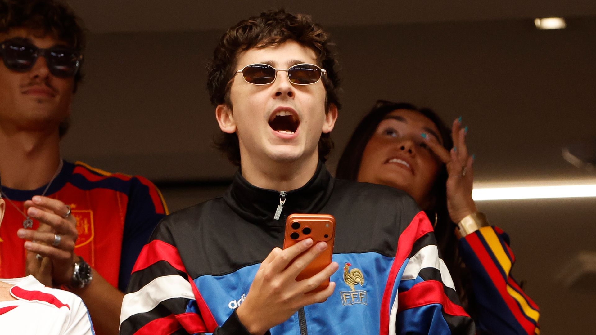 El momentazo viral de Timothée Chalamet con las Dallas Cowboys Cheerleaders con un final amargo para el actor