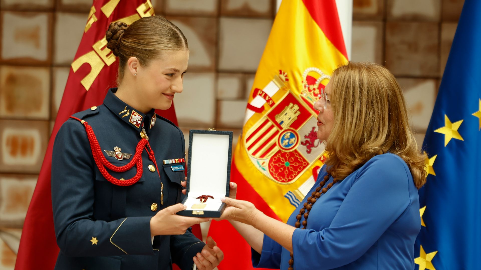 ÚLTIMA HORA. La princesa Leonor recibe las Medallas de Oro de Murcia y el título de Hija Adoptiva de San Javier