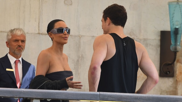Orlando Bloom conversó muy ameno con Kim Kardashian antes de la fiesta de Jeff Bezos y Lauren Sánchez