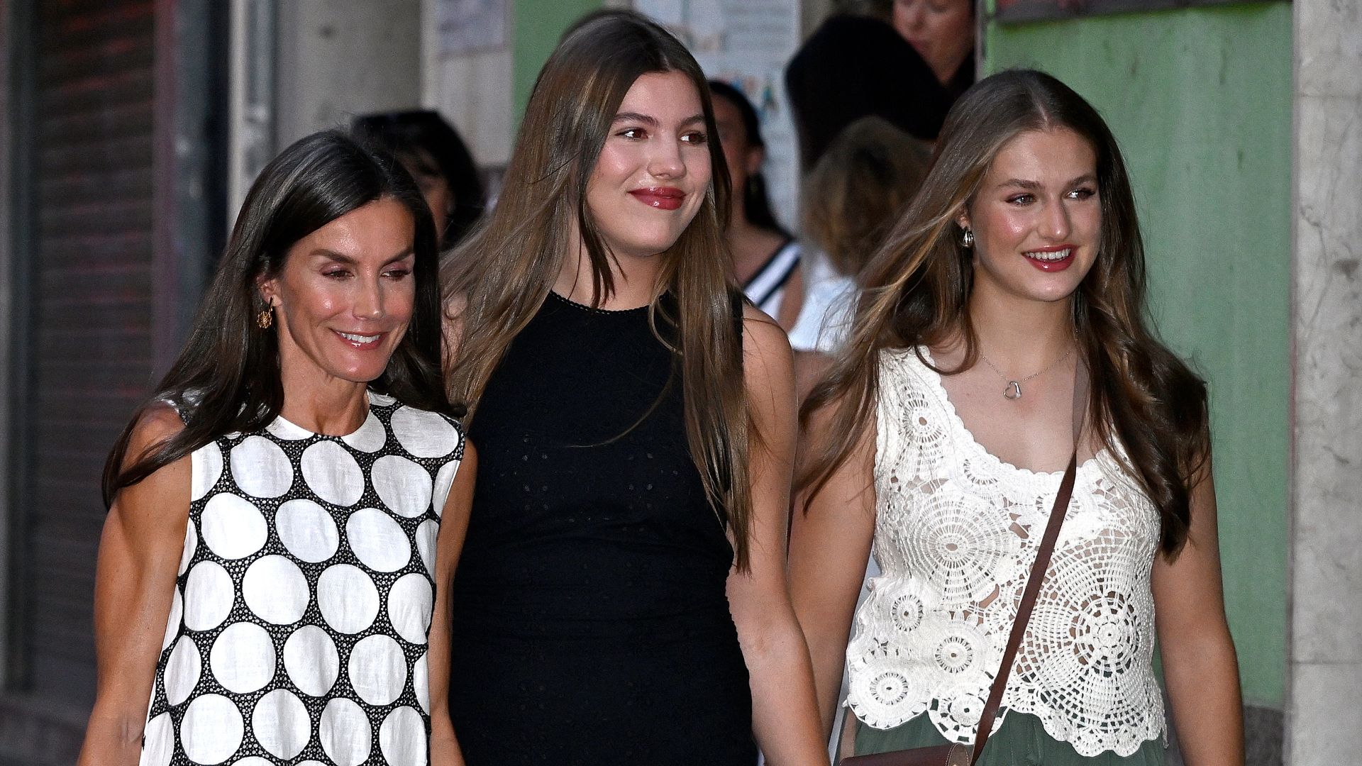 La reina Letizia, la princesa Leonor y la infanta Sofía, plan de chicas en Palma