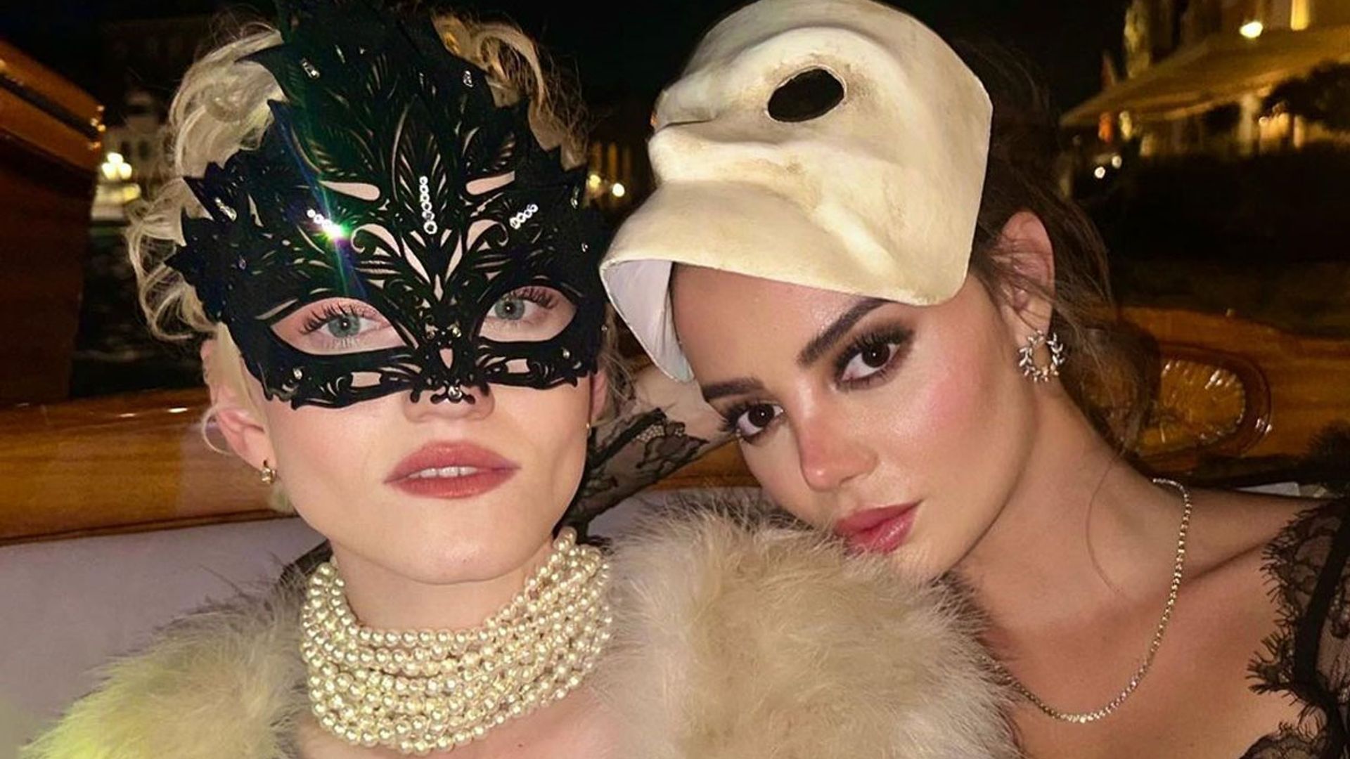 Las fotos del baile de máscaras previo a la boda de Anya Taylor-Joy en Venecia