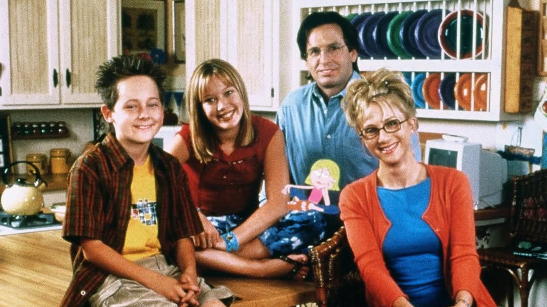 Hilary Duff, rota de dolor tras la muerte de Robert Carradine, su padre en 'Lizzie McGuire': "Es muy difícil afrontar esta realidad"
