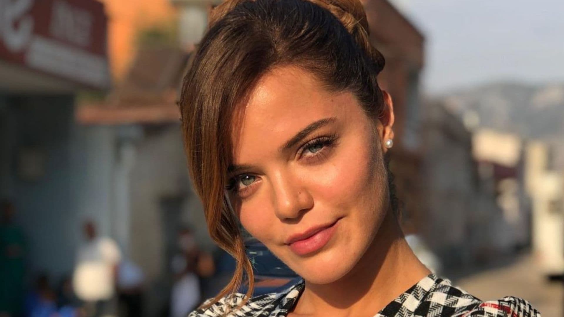 Las dificultades a las que se enfrenta Hilal Altinbilek, protagonista de 'Tierra amarga', tras finalizar el rodaje de la serie
