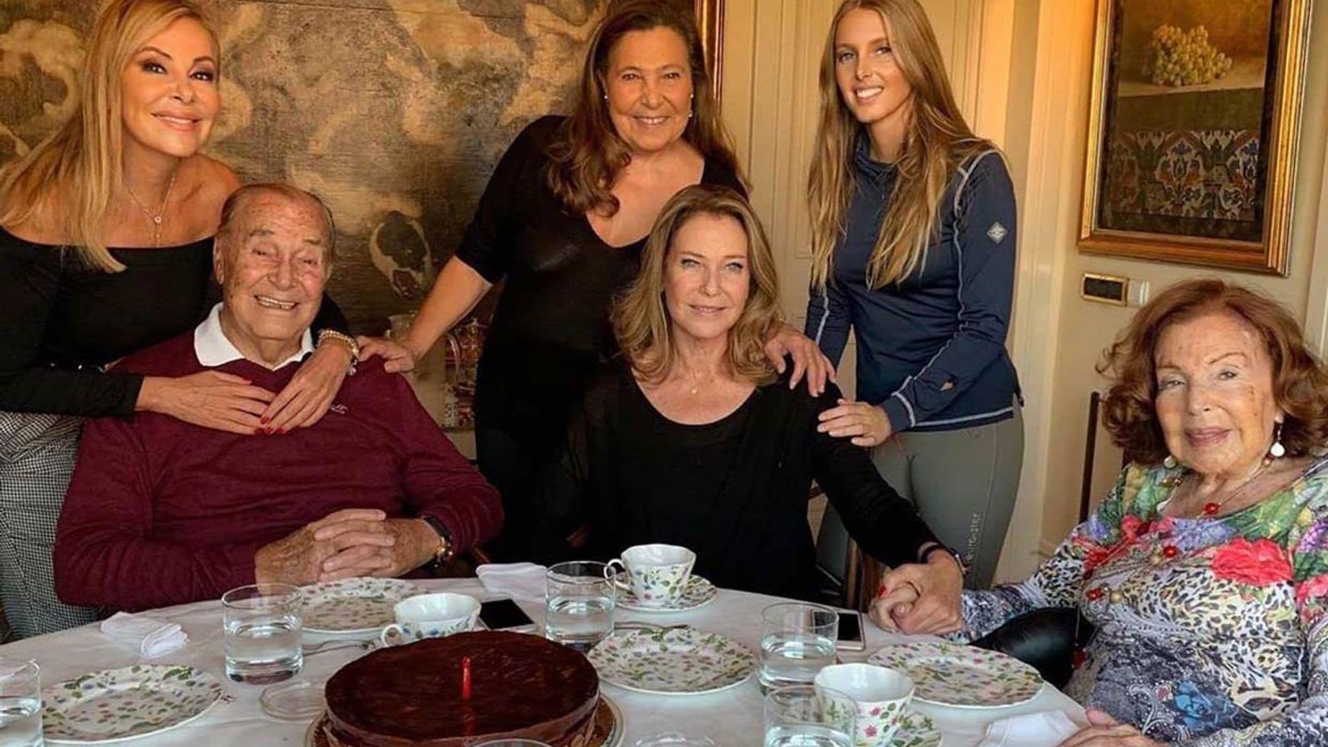 Las hermanas de Ana Obregón se trasladaron a Barcelona para acompañarla en los últimos días de Álex