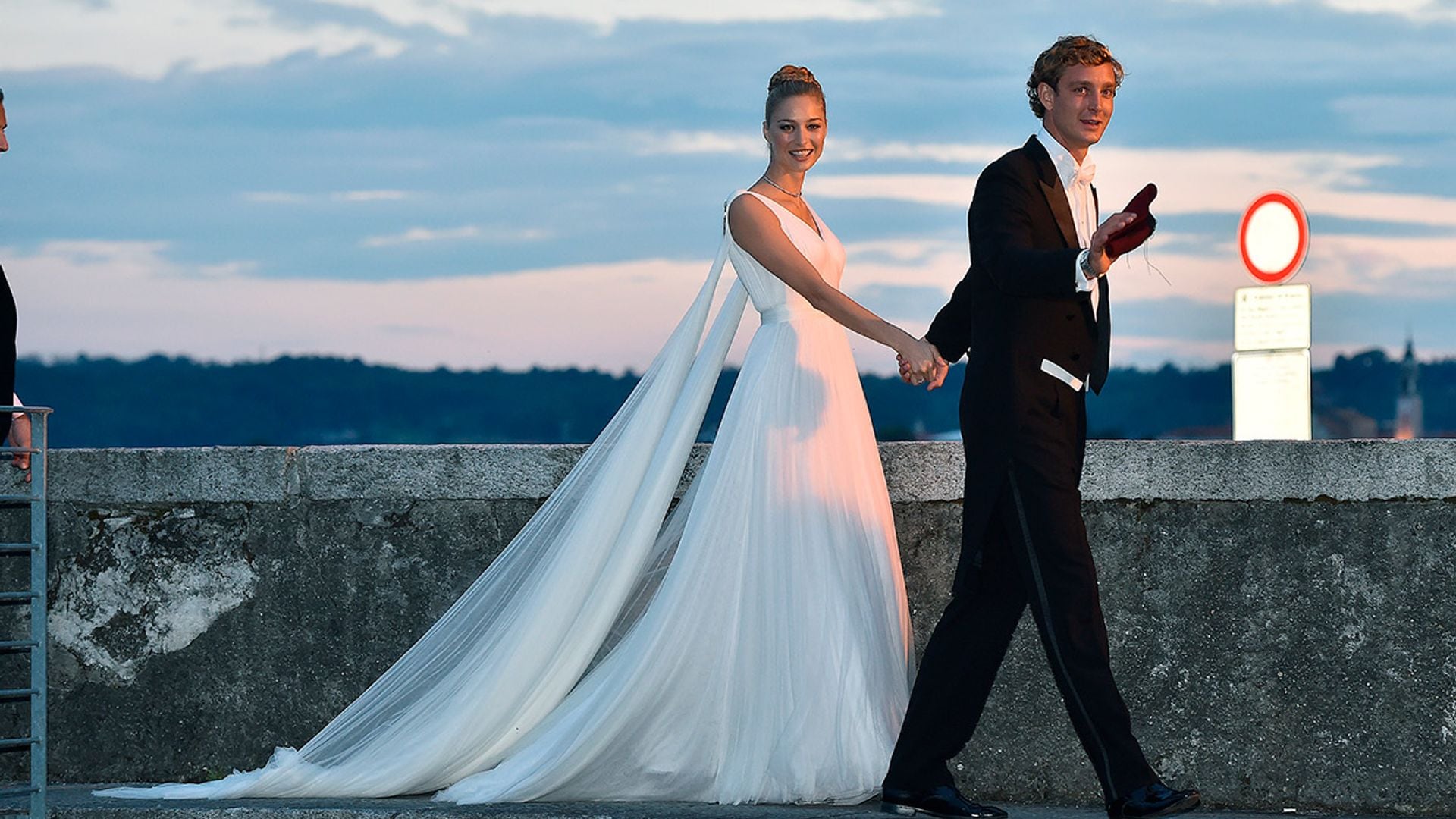 Vestidos de novia de corte griego con los que casarte a lo Beatrice Borromeo