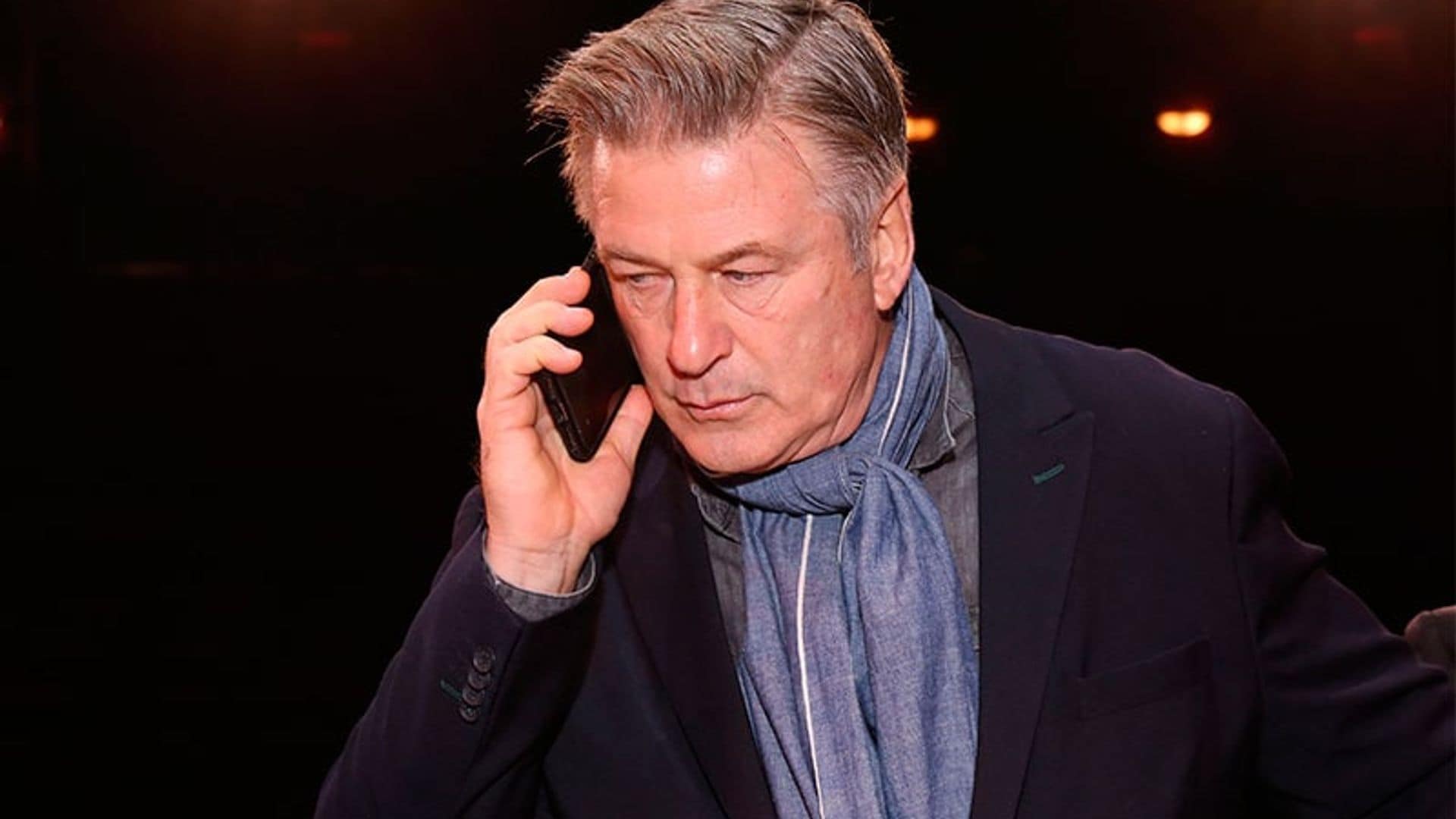 La encargada de las armas en el set de la cinta de Alec Baldwin rompe el silencio
