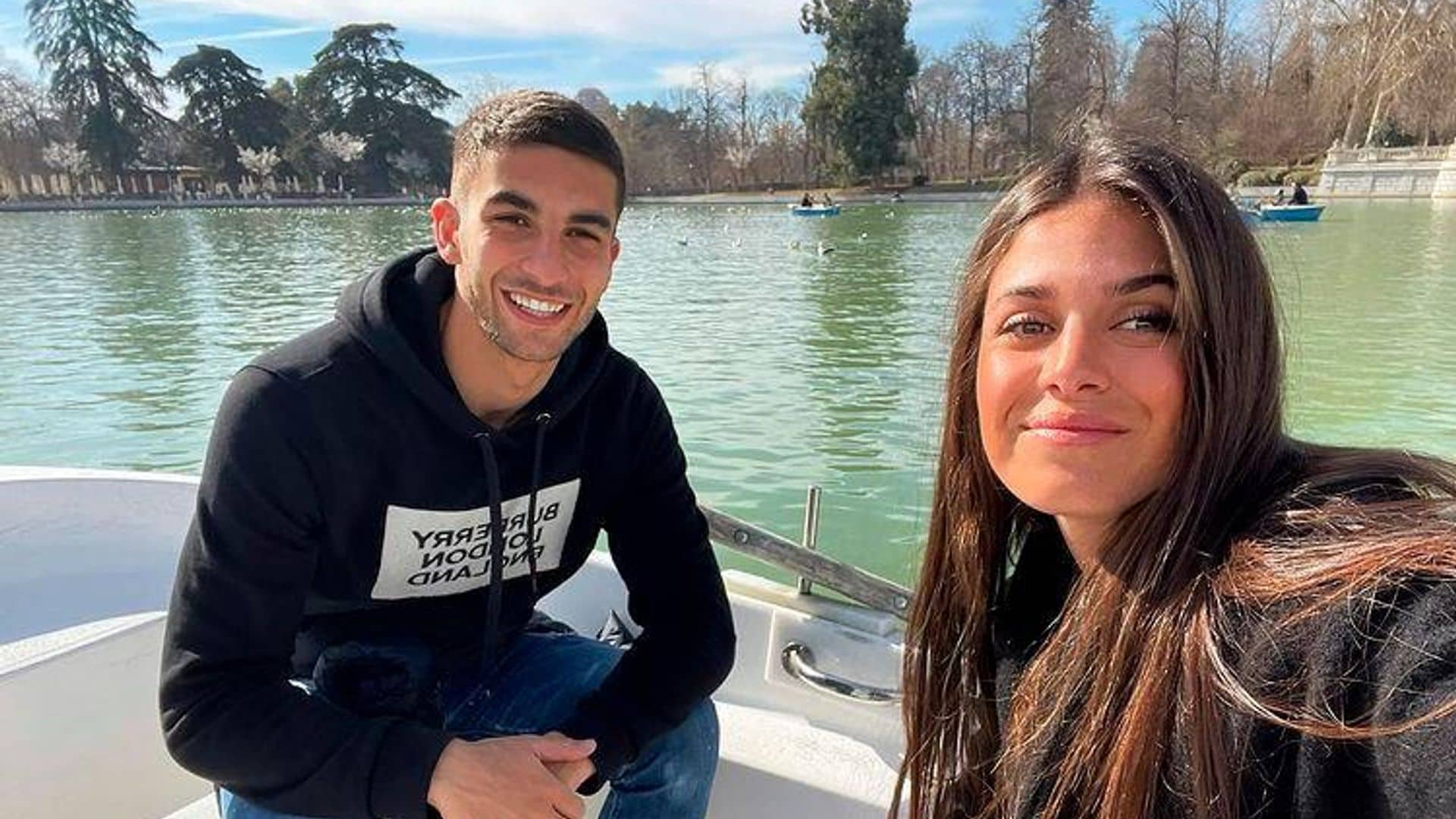 Sira Martínez, hija de Luis Enrique, y Ferrán Torres: primeras imágenes juntos y locos de amor