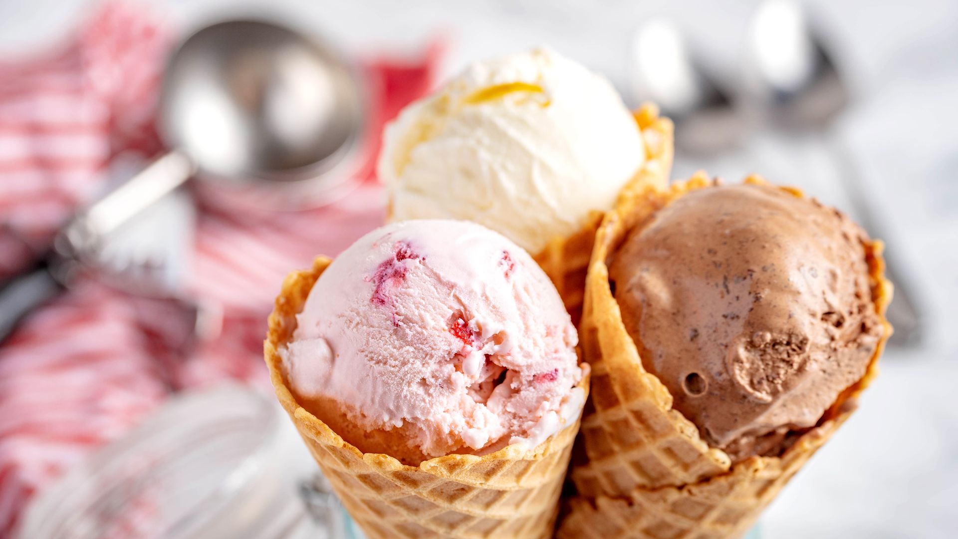 Helados de diferentes sabores.