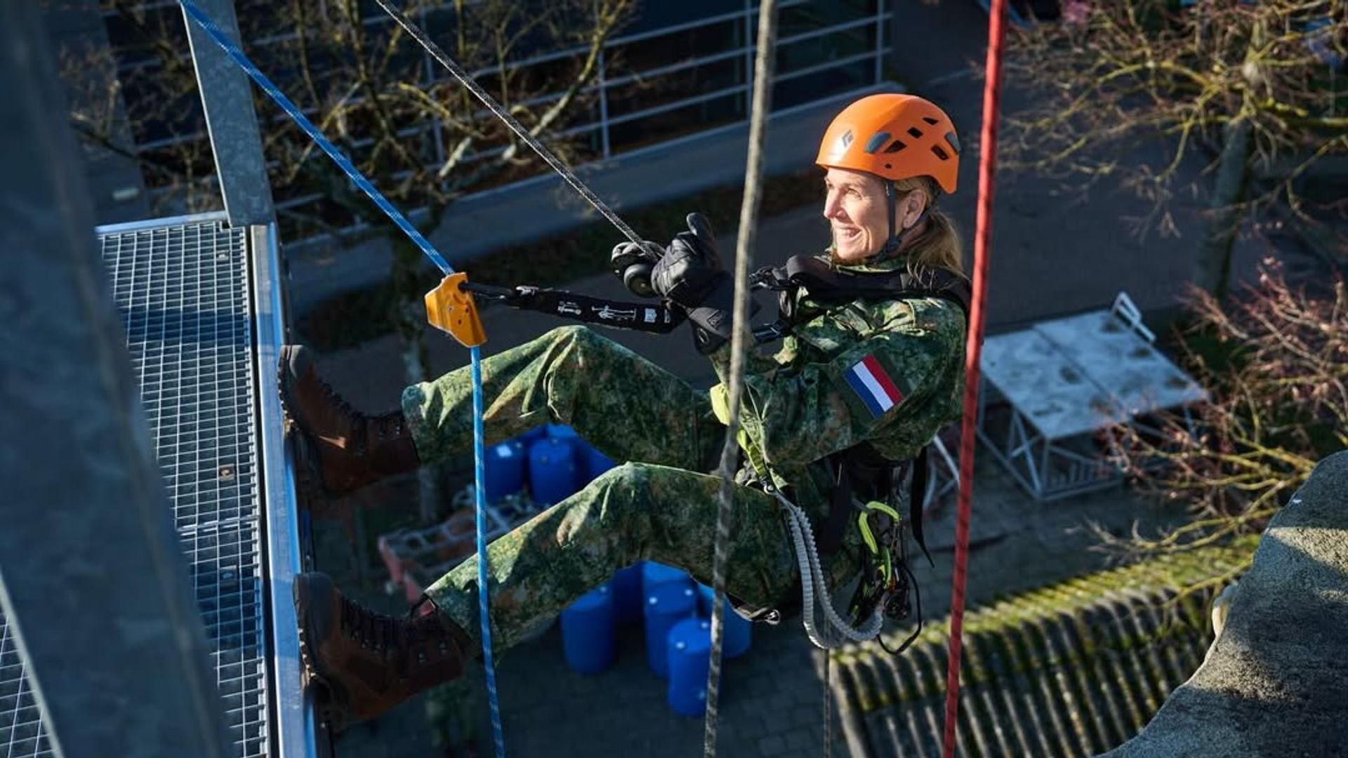 De cantar 'Cielito lindo' a entrenar con el ejército: los 10 momentos que demuestran que Máxima de Holanda es una reina diferente