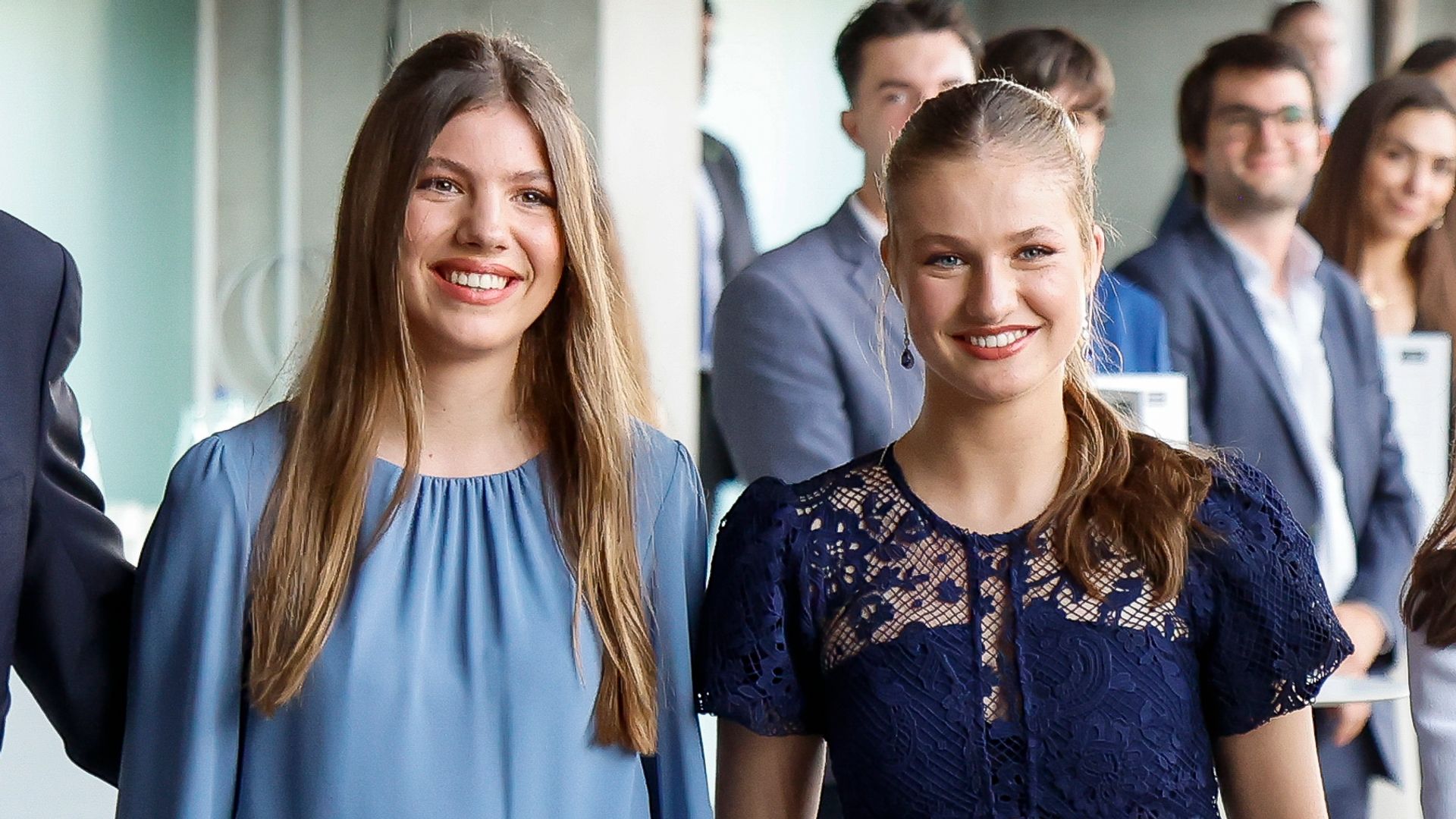 El gran cambio de Leonor y Sofía a través de sus looks en los Premios Princesa de Girona desde 2019