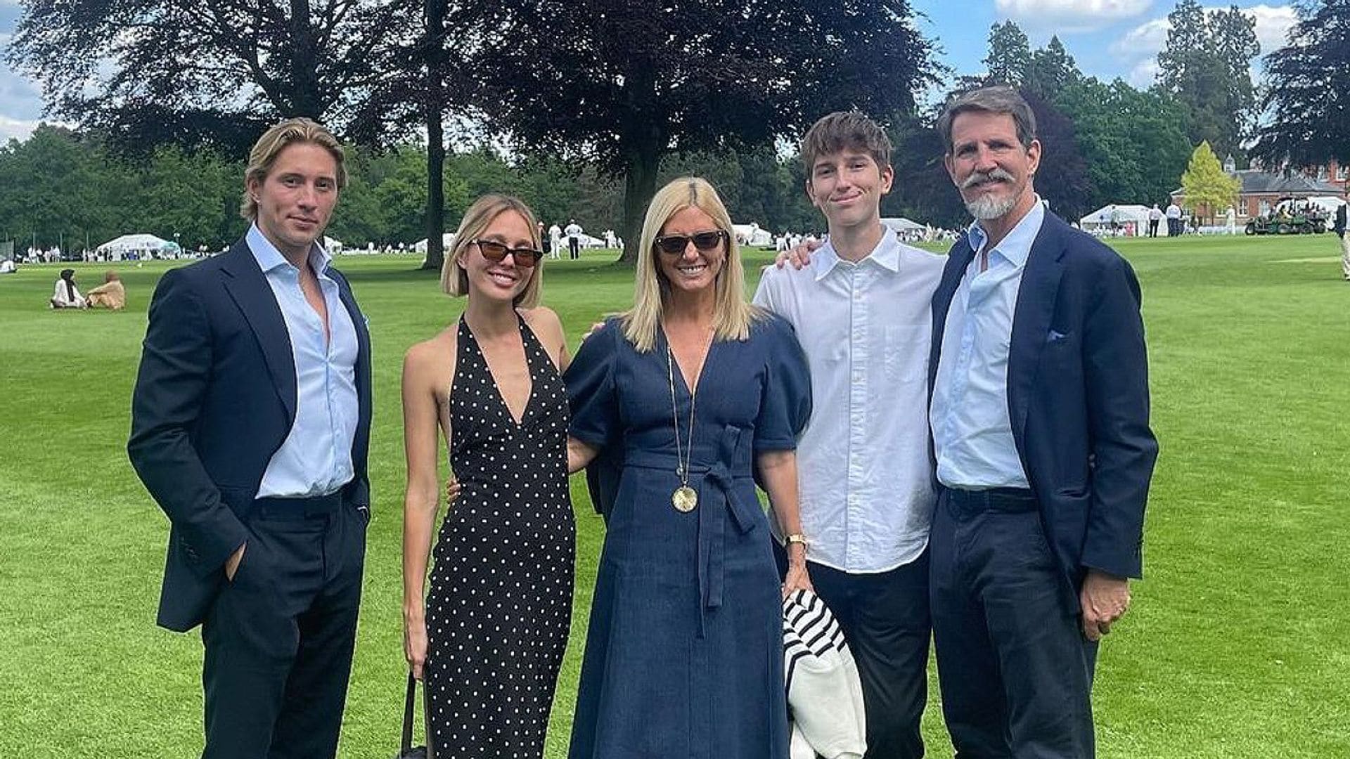 Pablo y Marie-Chantal de Grecia se reencuentran con sus hijos en Londres en un evento muy significativo para el benjamín de la familia