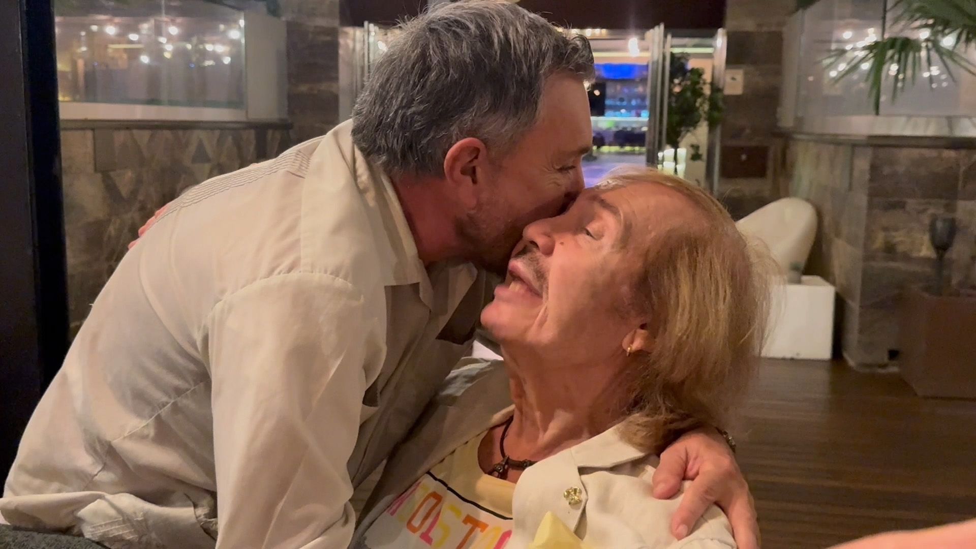 El sorprendente reencuentro ante las cámaras de José Manuel Parada y Pablo Sebastián