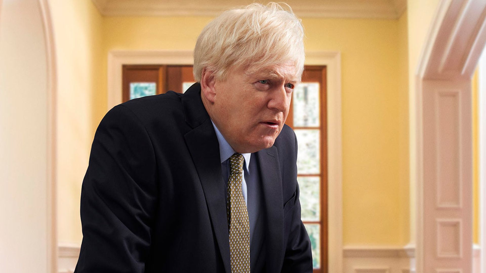 Kenneth Branagh se transforma en Boris Johnson en 'This England'