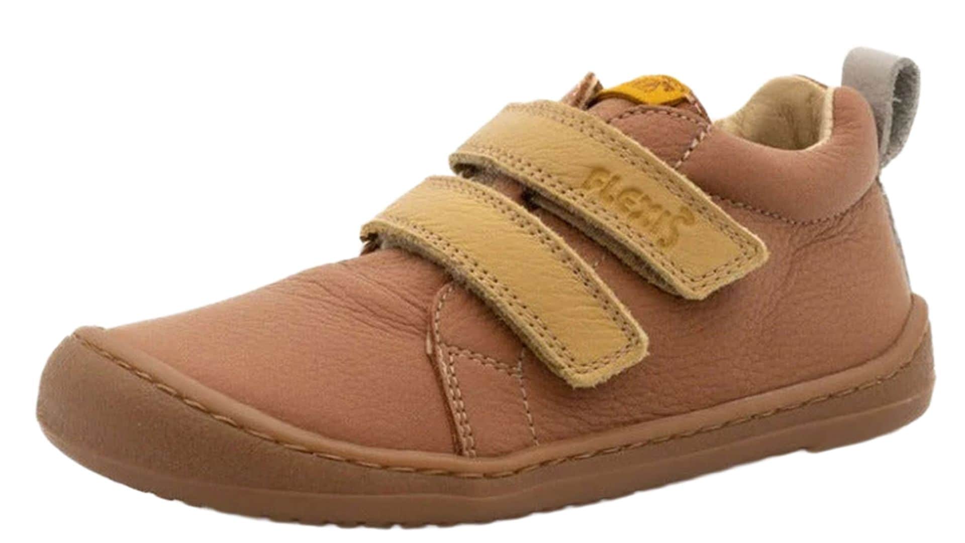 Zapatillas marrón y mostaza (61,50 €), de Flexi Nens
